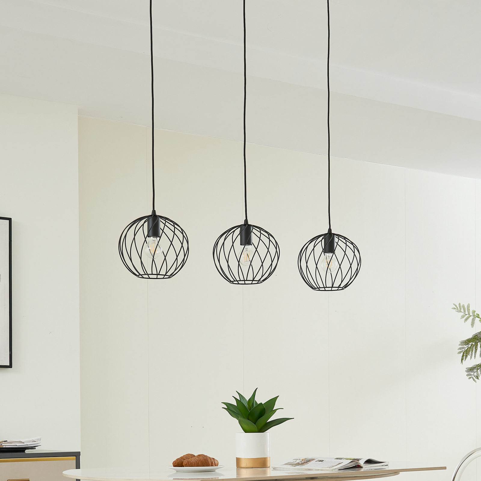 Lindby hanglamp Danika, 105 cm lang, zwart, metaal