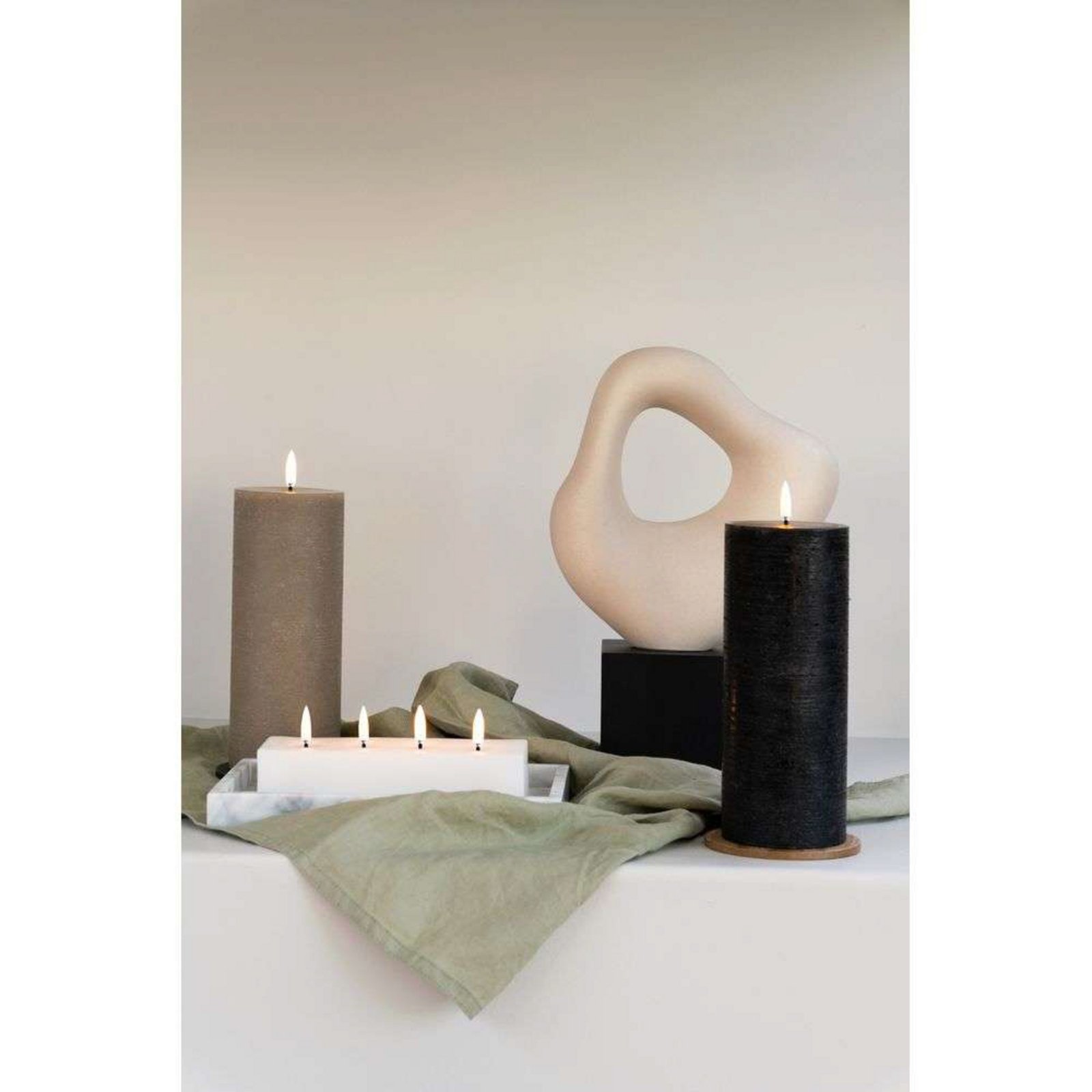 Pillar Candle LED 7,8 x 20,3 cm Rustic Sandstone - Uyuni Lighting