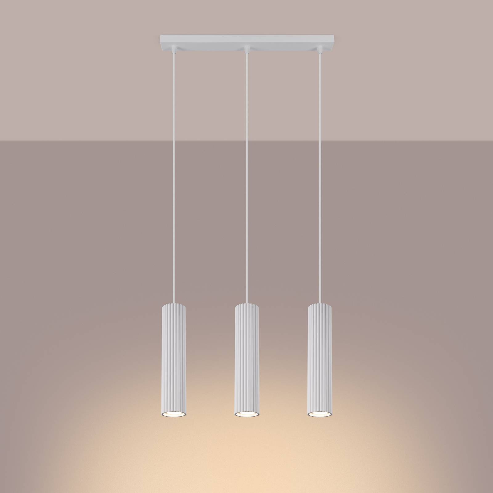 Lampa wisząca Carbon, biała, długość 45 cm, aluminium, 3-punktowa.