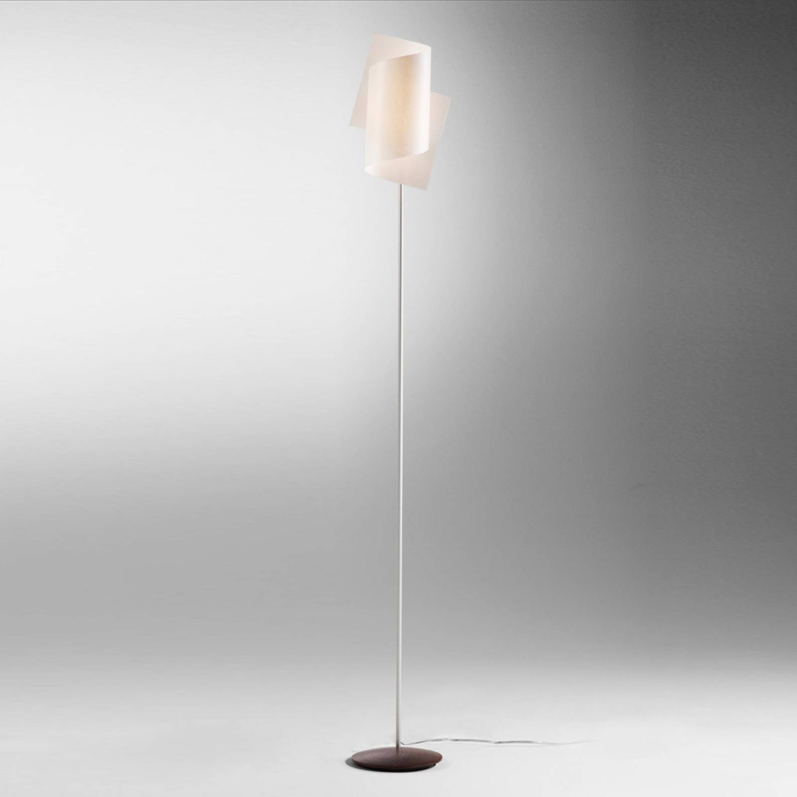 Unikalna lampa stojąca Loop 150 cm orzech