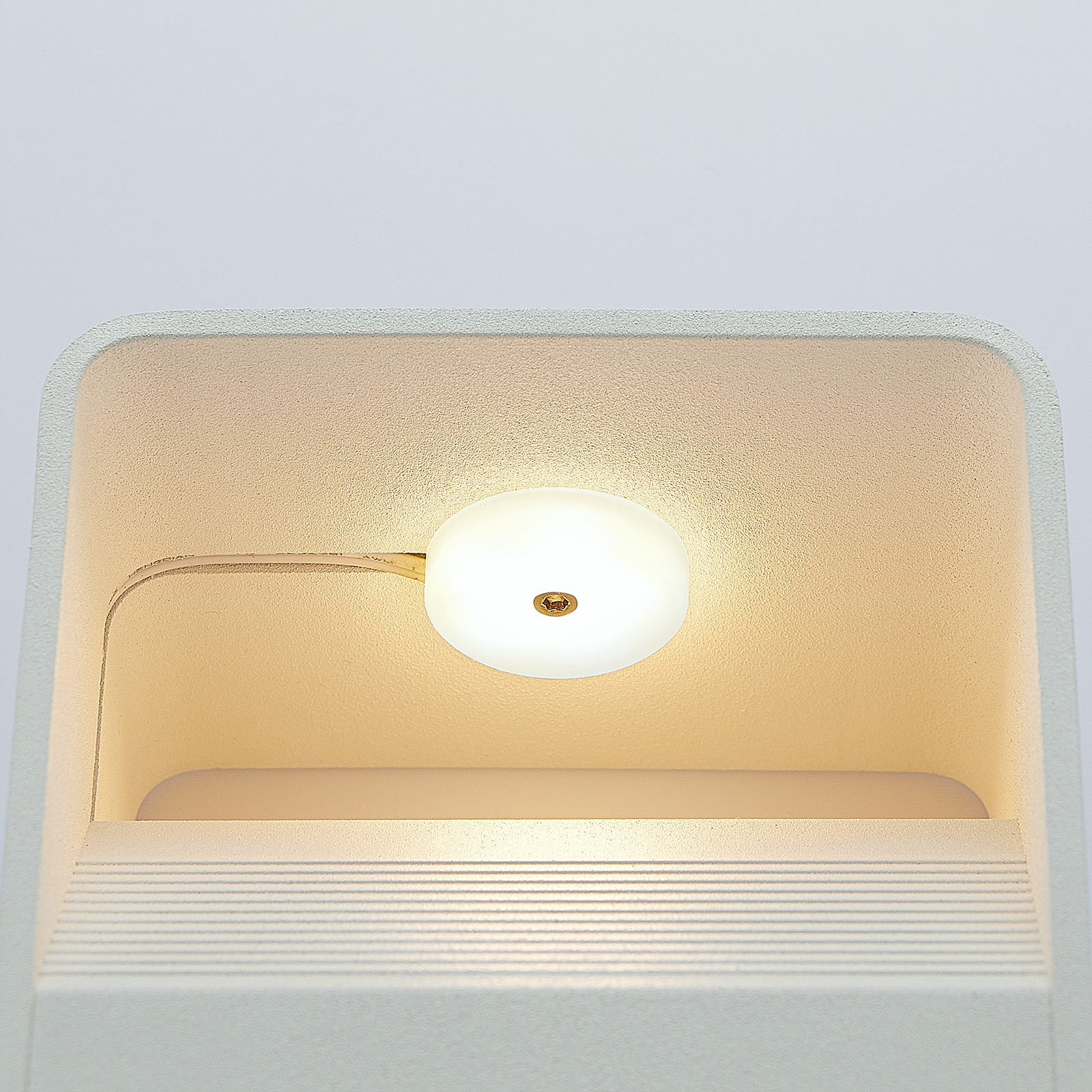 Nástěnné LED světlo Lonisa, bílé, 10 cm