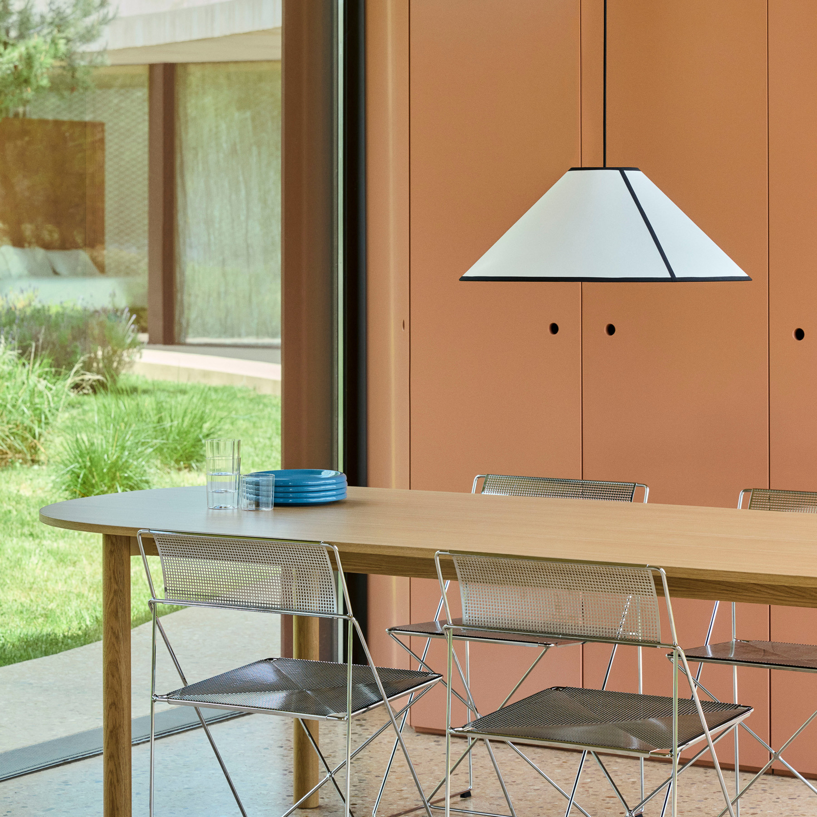 Lámpara colgante Ava, Ø 50 cm, blanco/negro, E27 - HAY