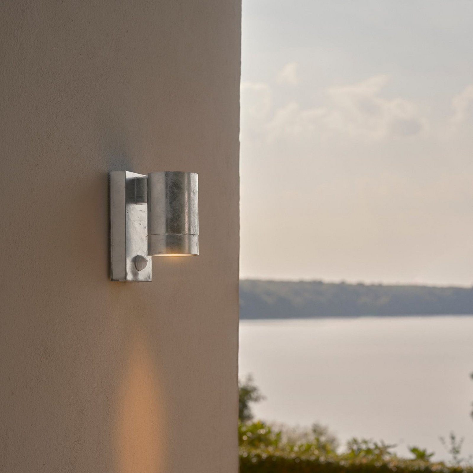 Tin Maxi Sensor outdoor wall light, galvanised, steel, IP54, GU10