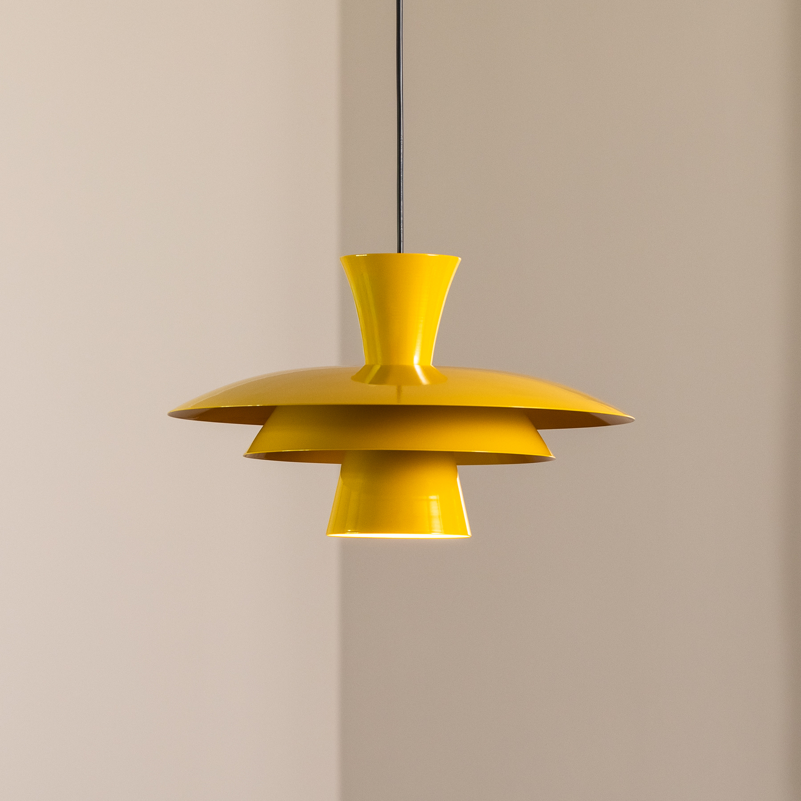 Lámpara colgante Plato, amarillo mostaza, metal, Ø 38 cm, E27