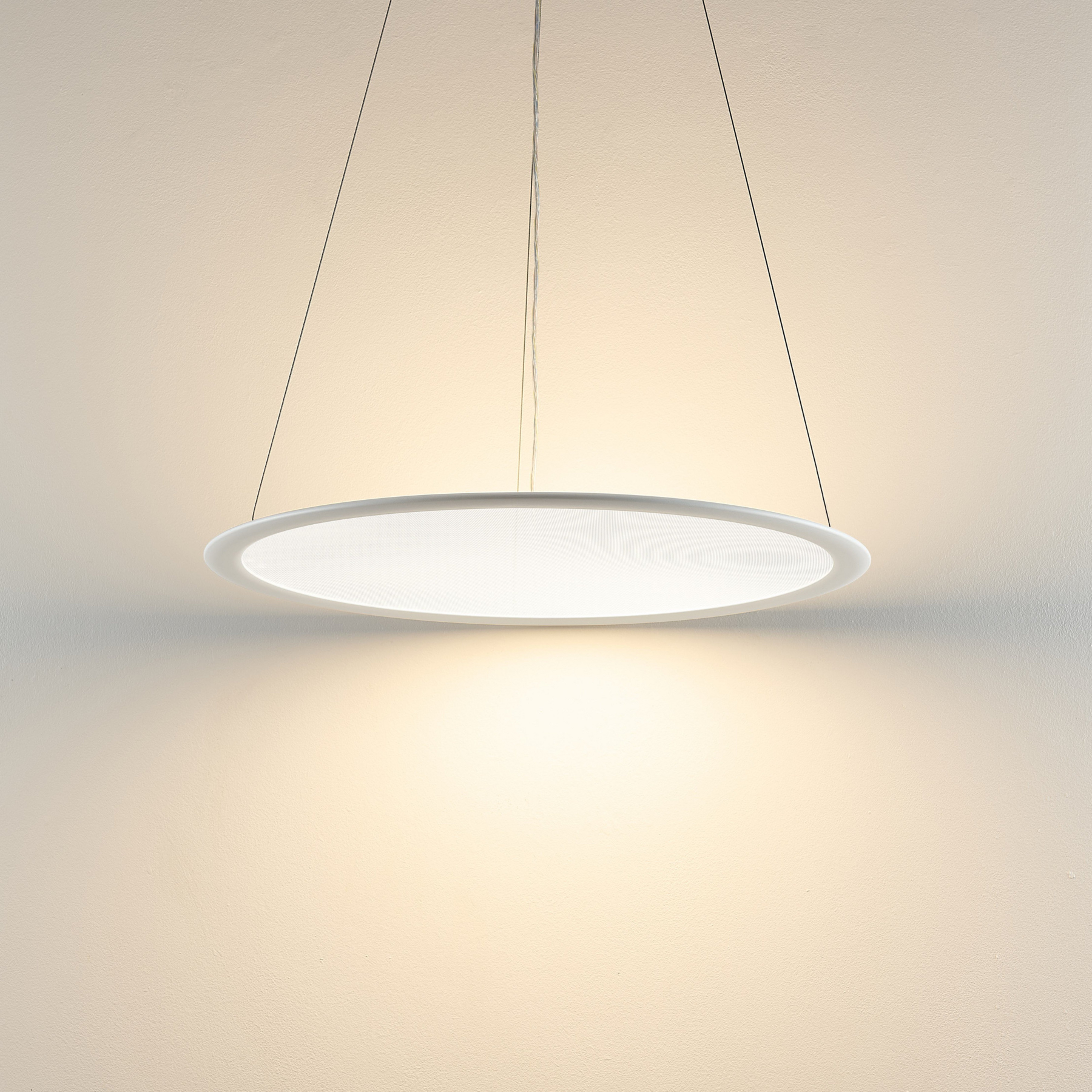 LED-Hängelampe PANEL, weiß, Ø 63 cm, Metall, CCT, dim, 50 W