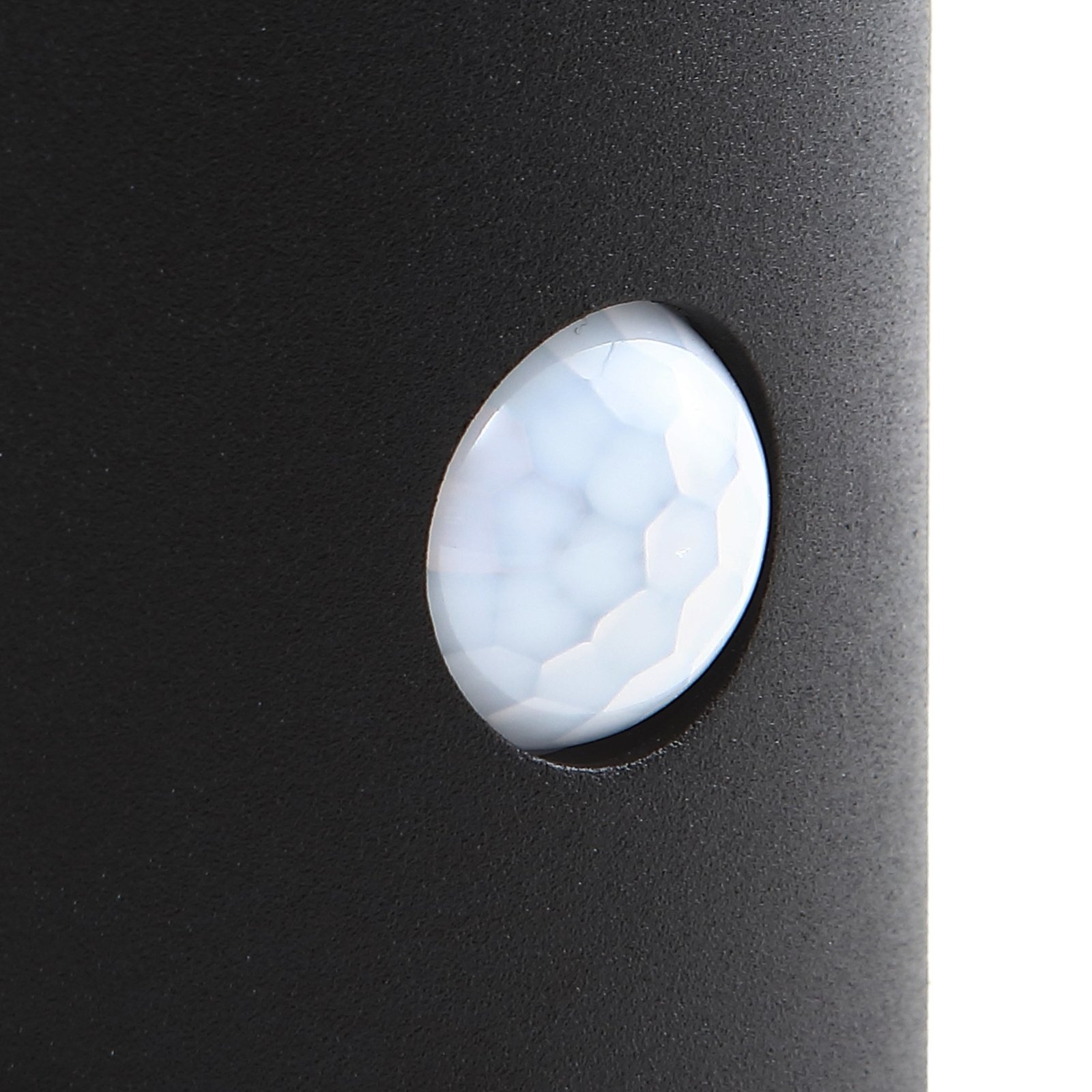 Amren LED Solar Cell Wall Lamp w/Sensor Black - Lindby