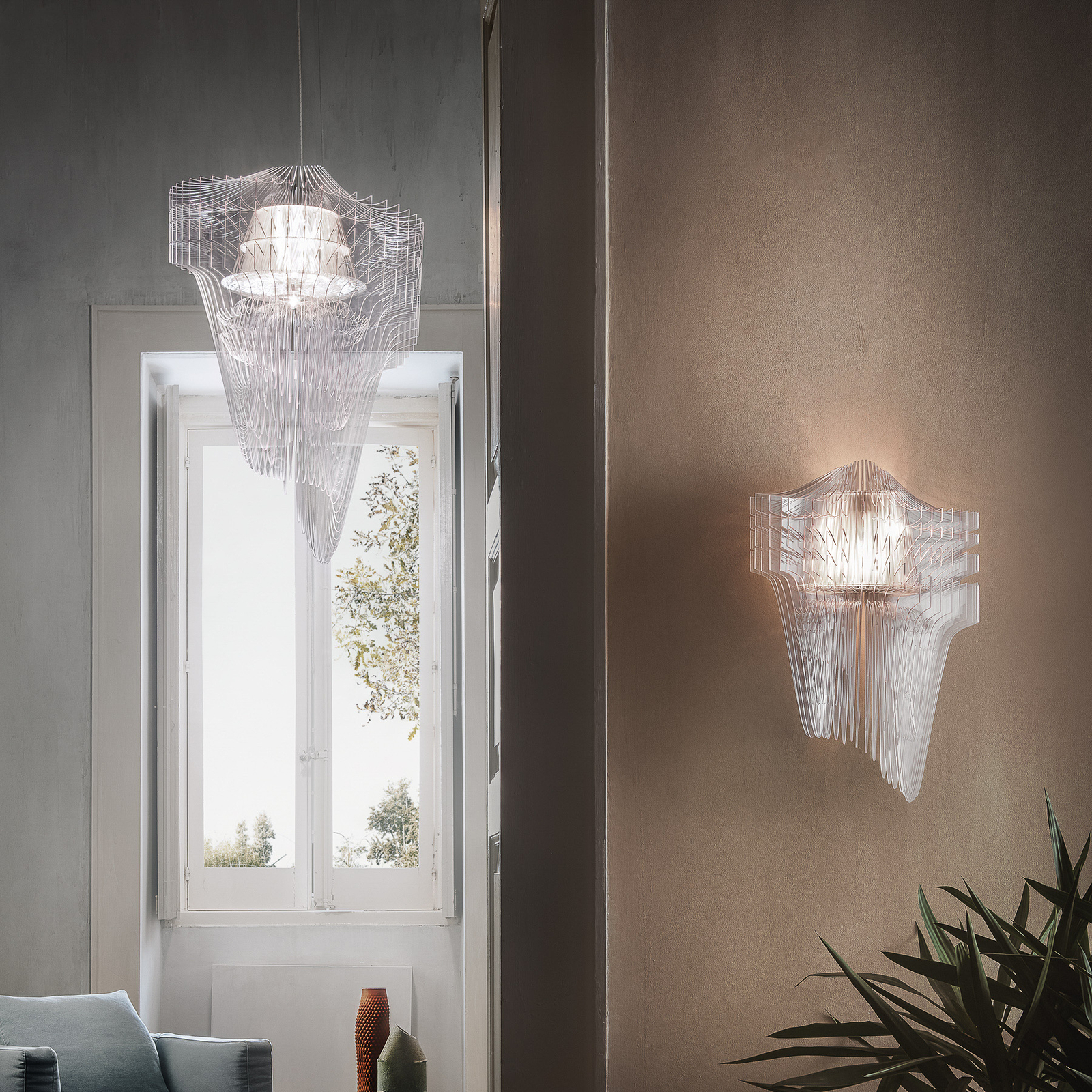 Slamp Aria designer wall light, clear