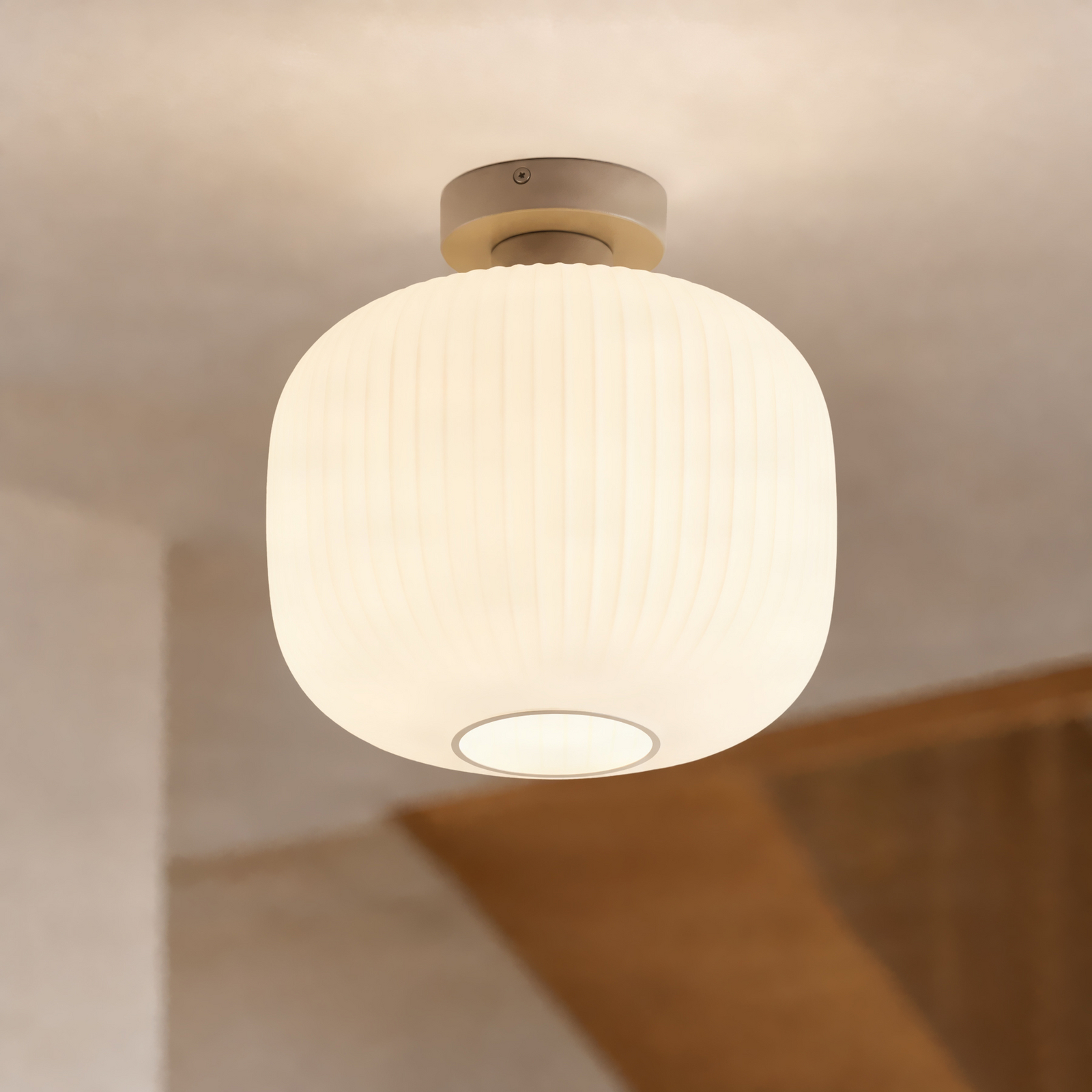 NOLA Deckenleuchte Evey, Ø 25 cm, weiß/beige, Glas