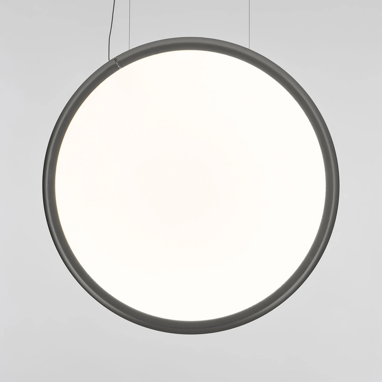 Artemide Discovery Vertical alu 100 cm, via App