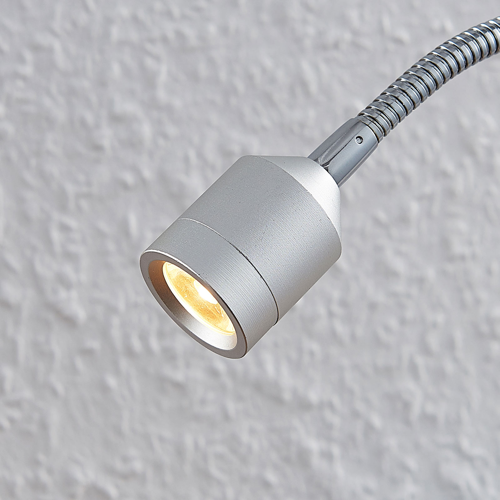 Lindby Anjalee LED-Wandleuchte, Flexarm