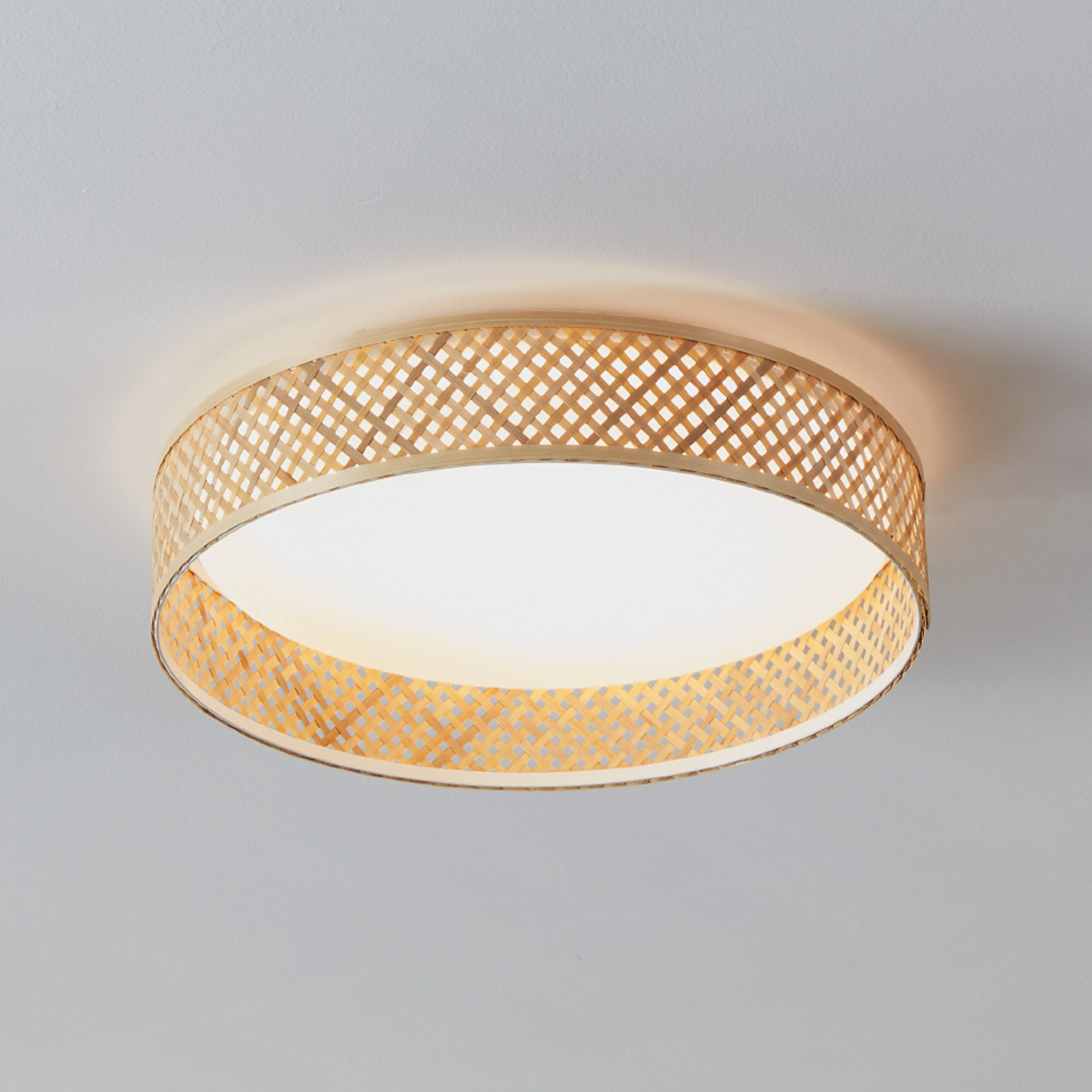 Luppineria LED ceiling light bamboo mesh Ø 38 cm