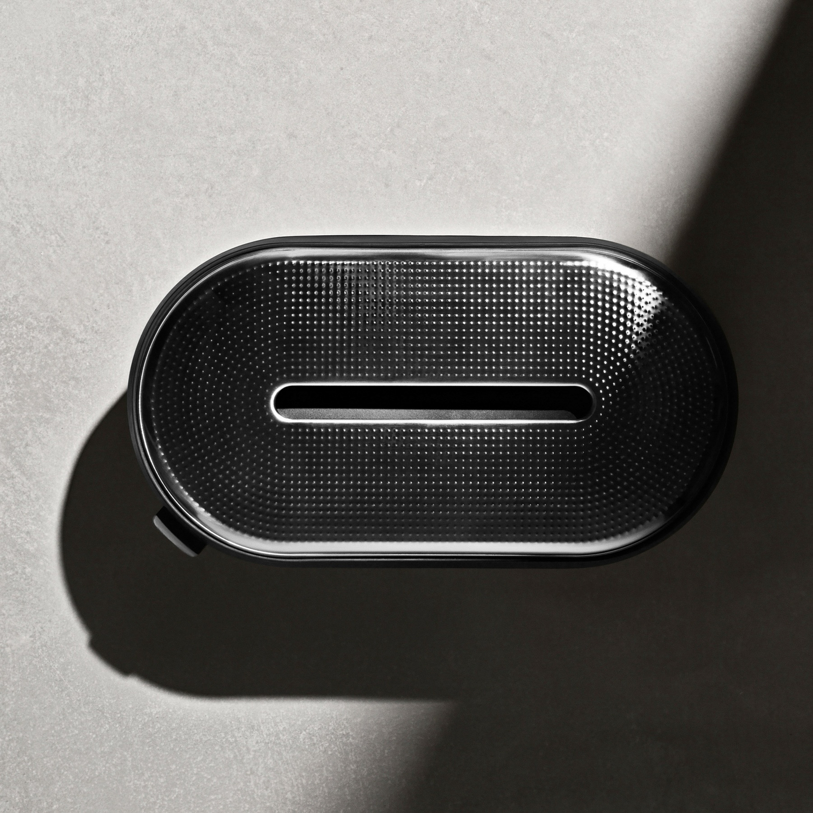 Vipp270 Brotkasten, schwarz, 41,5 cm x 19 cm - Vipp