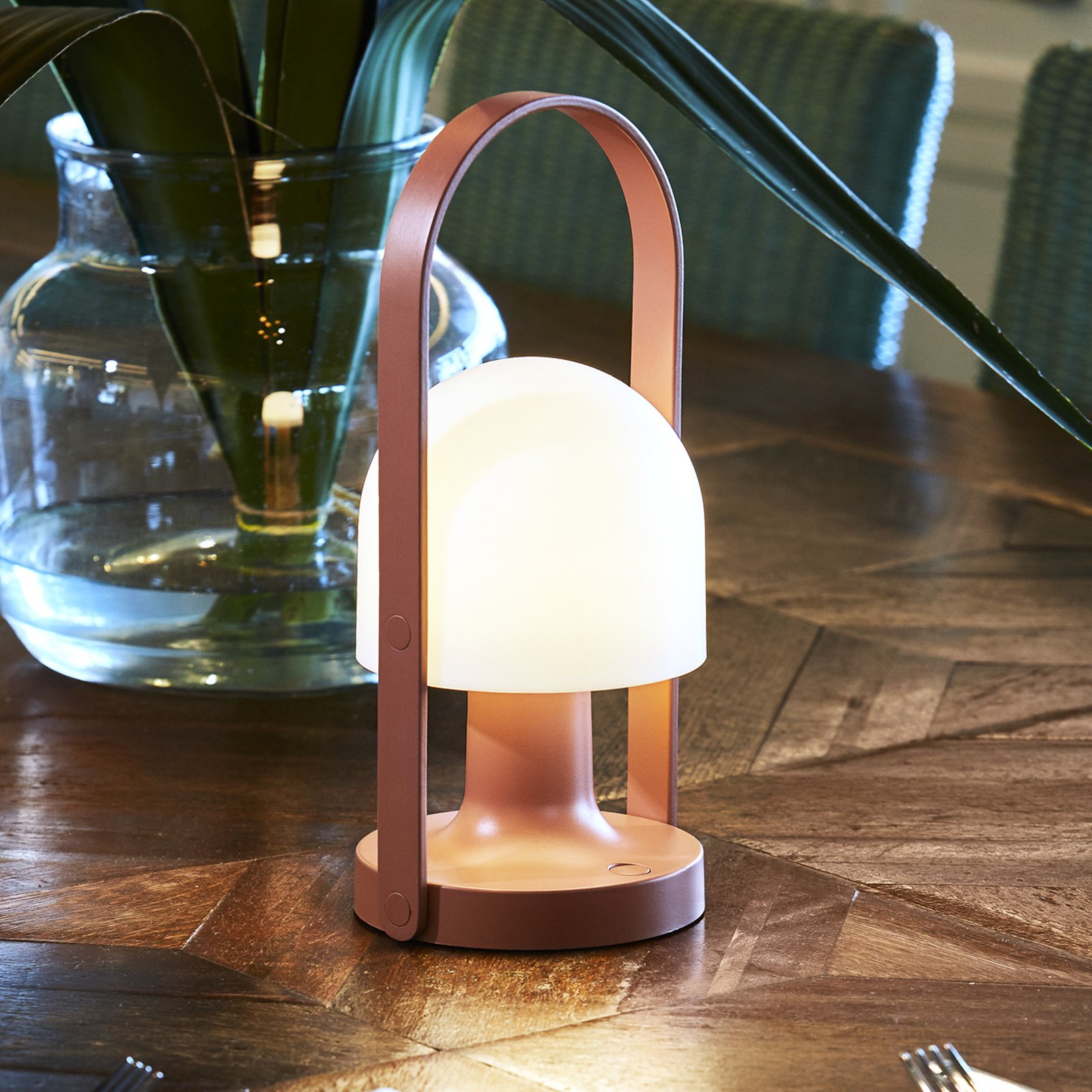 MARSET FollowMe LED battery table lamp, terracotta