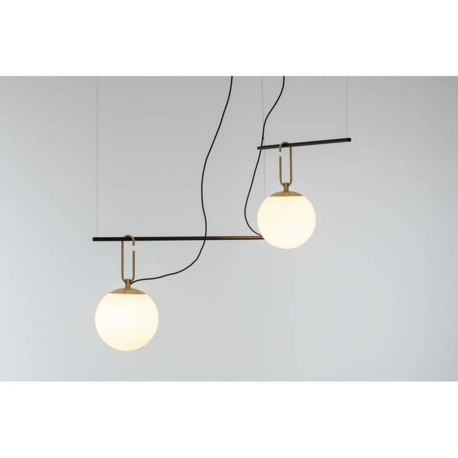 Nh S3 2 Bracci Lustră Pendul Black/Brass - Artemide