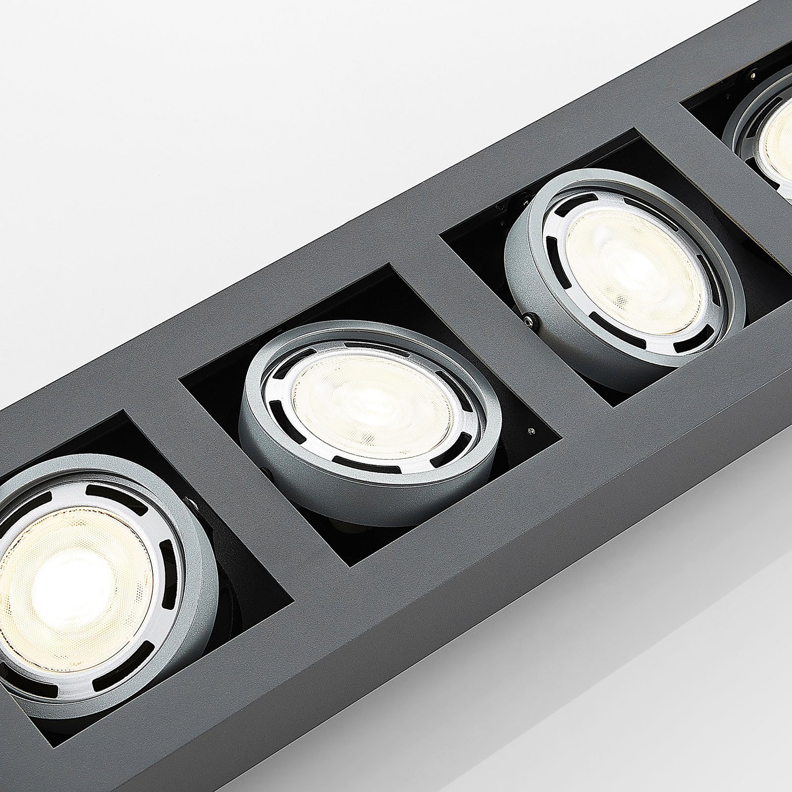 LED takspot Ronka, 4 lyskilder, lang, grå | Lampegiganten.no LED takspot Ronka, 4 lyskilder, lang, grå | Lampegiganten.no
