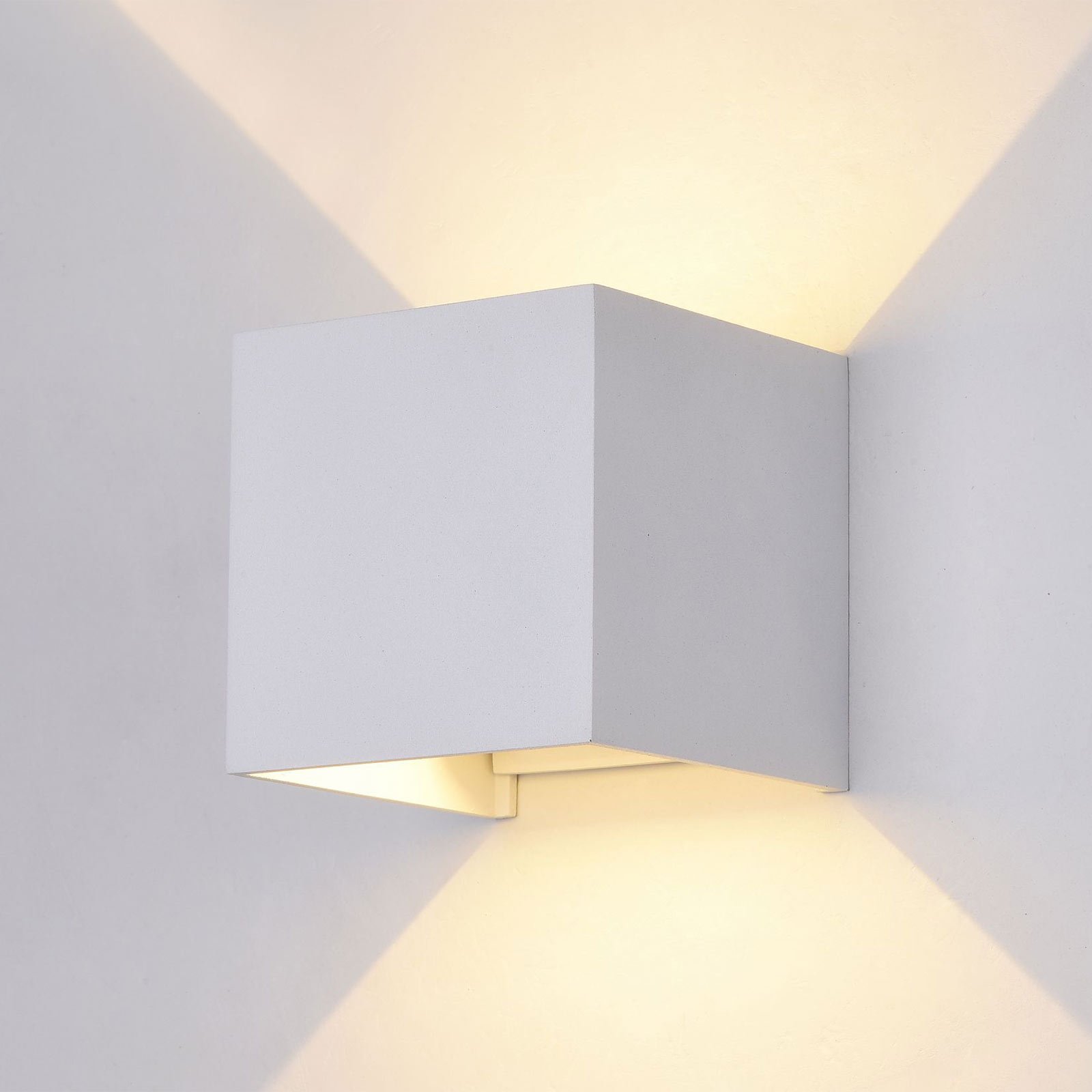 Fulton LED vanjska zidna svjetiljka, 10x10cm, bijela