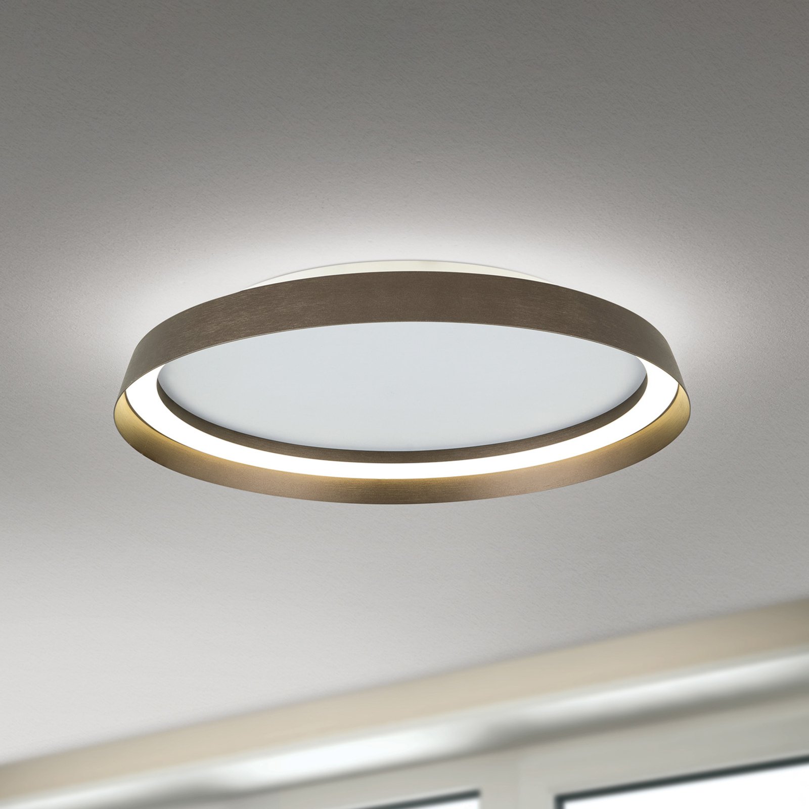 LED ceiling lamp Manta, Ø 45 cm, aluminium/bronze, aluminium, up/down