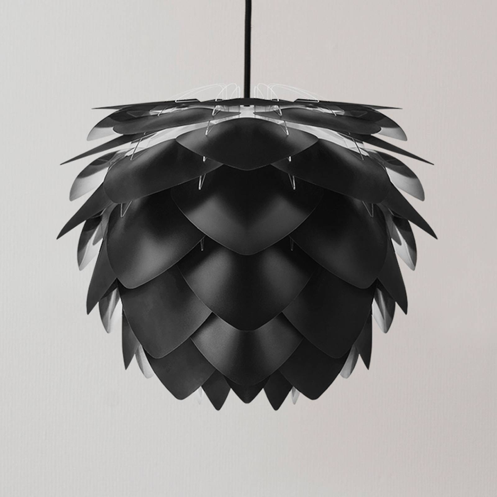 UMAGE Silvia Medium hængelampe, sort, Ø 50 cm