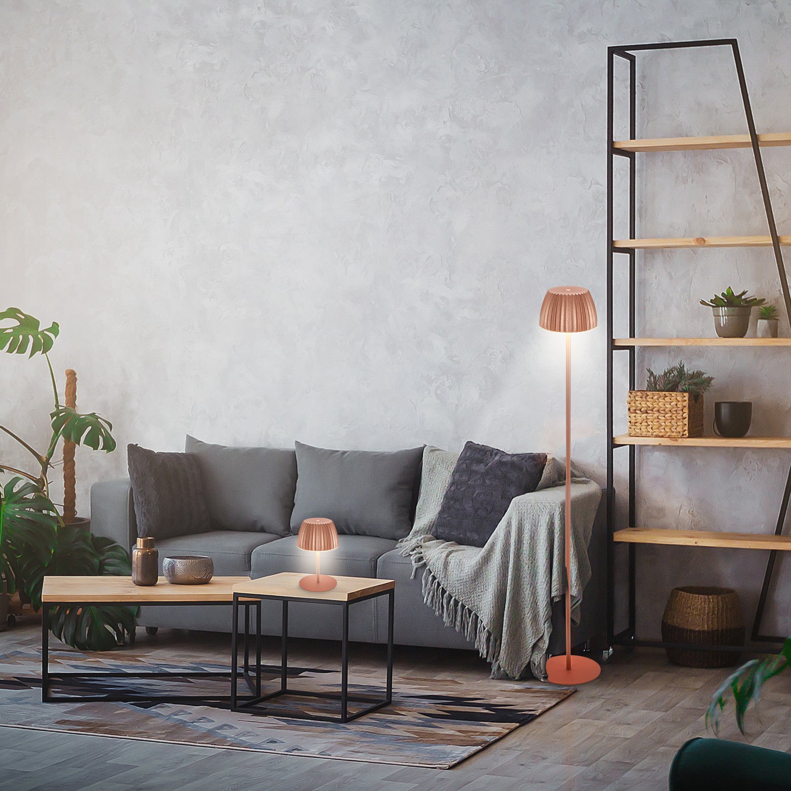 LED dobíjecí stojací lampa Brilo unplugged Riffle, měděná barva
