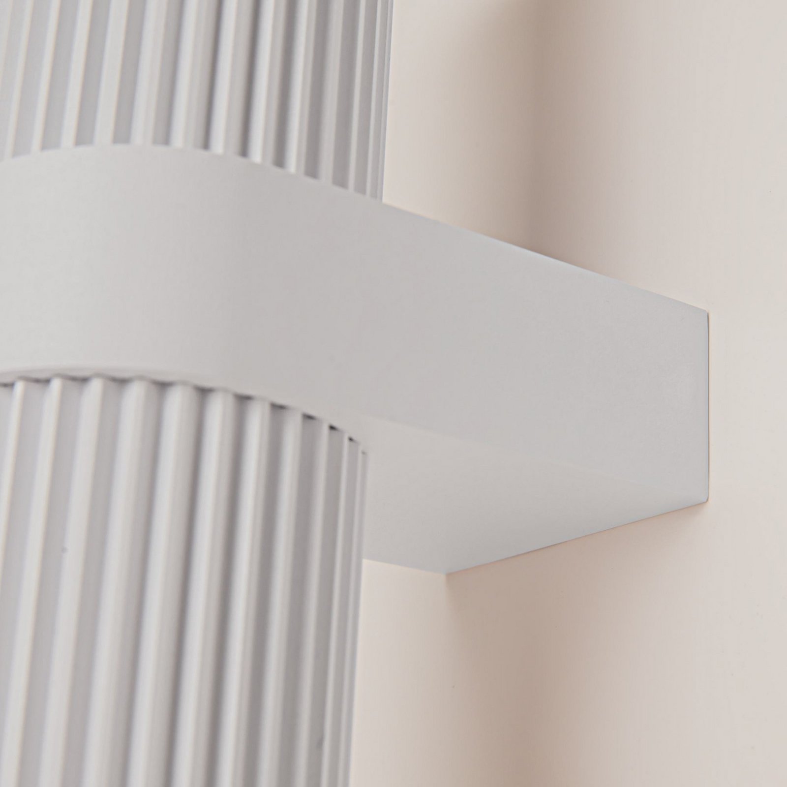 DYNAMICS wall light, white, height 23 cm, metal, up/down