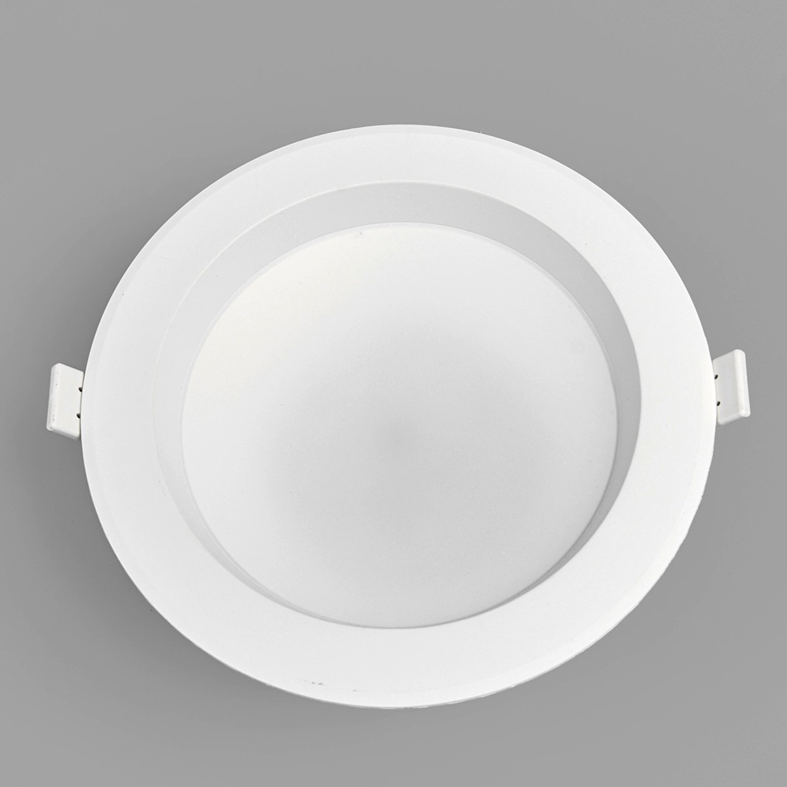 Downlight LED lumineux Arian, 17,4 cm, 15 W