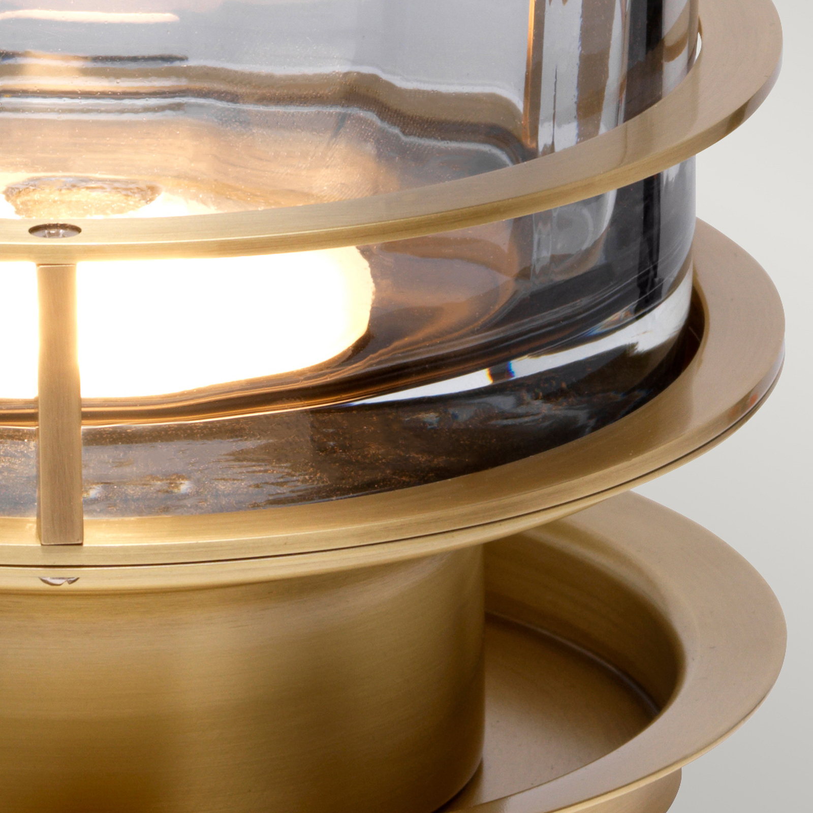 Asztali lámpa Arno, füstszínű üveg/antik sárgaréz