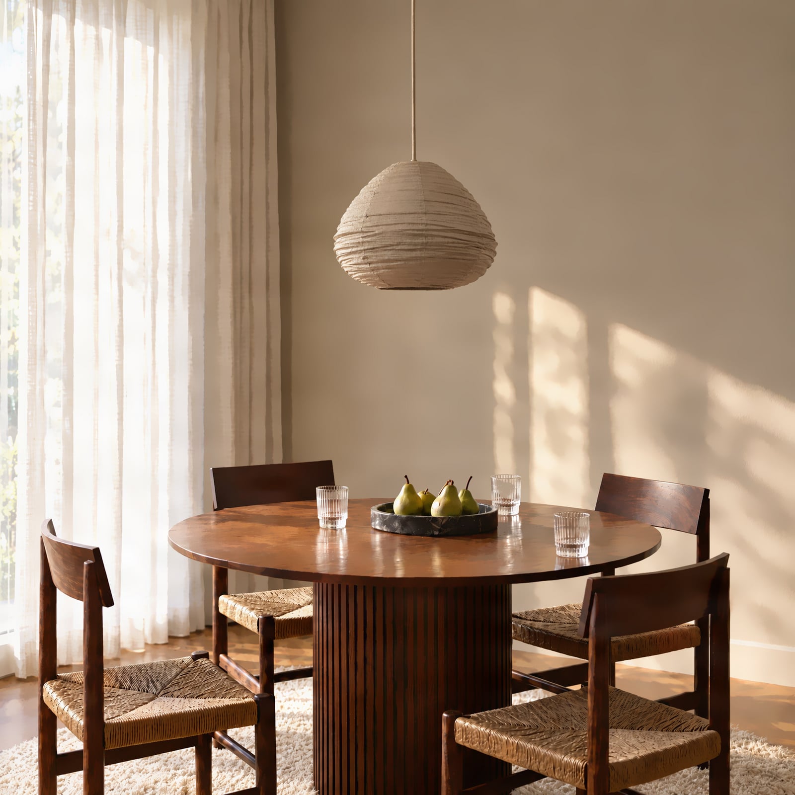 Suspension Lindby « Autumn », taupe, Ø 40 cm, lin, forme de goutte