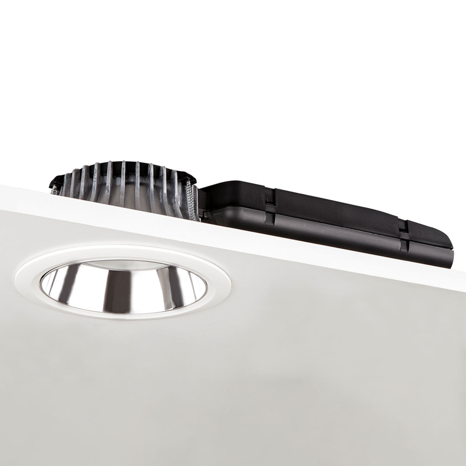 Downlight LED D70-RF155 HF 4 000 K blanc/argenté