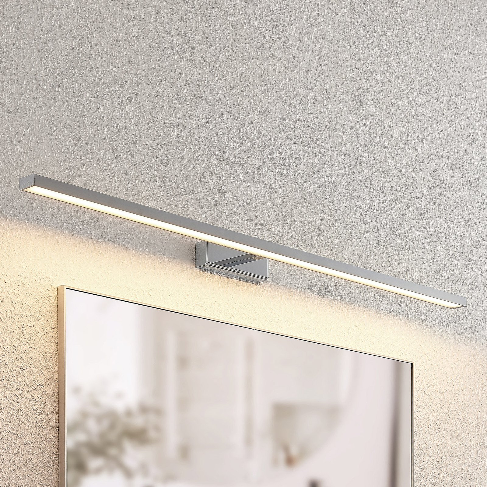 Lindby Jukka LED tükör lámpa fürdőszobába 120 cm