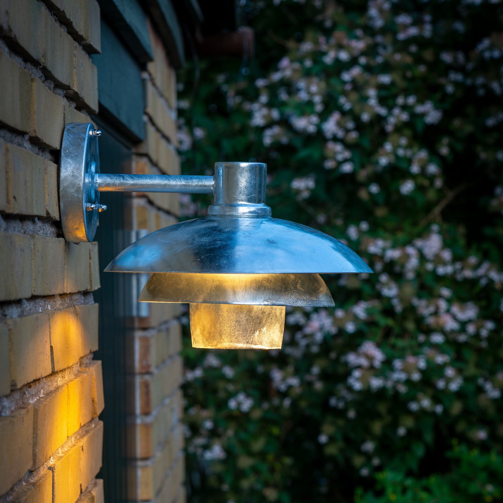 Dyberg Larsen outdoor wall lamp Morph, galvanised, metal