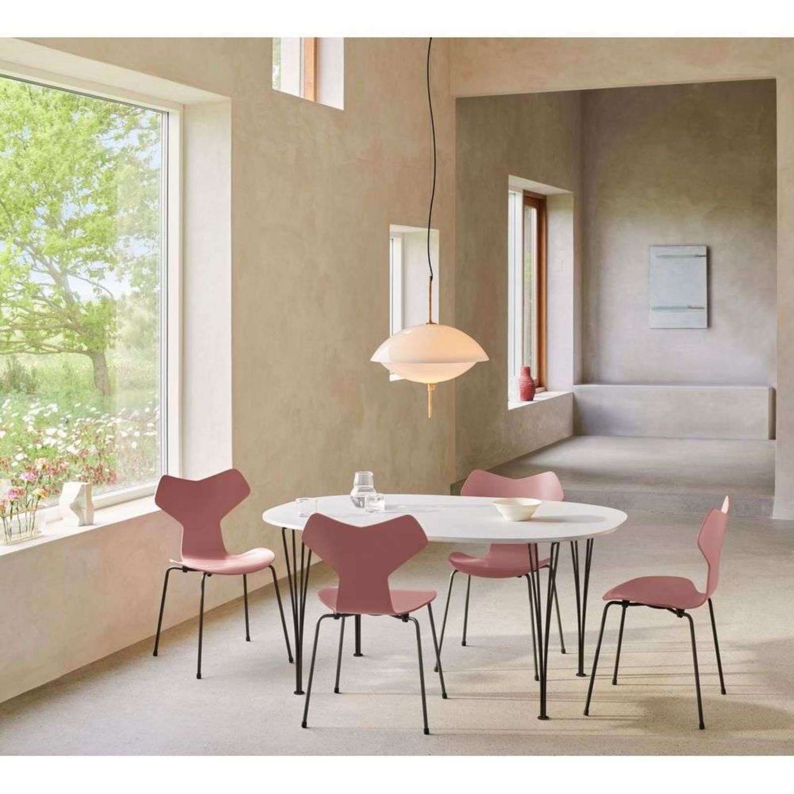 Grand Prix™ Children's Chair Wild Rose - Fritz Hansen