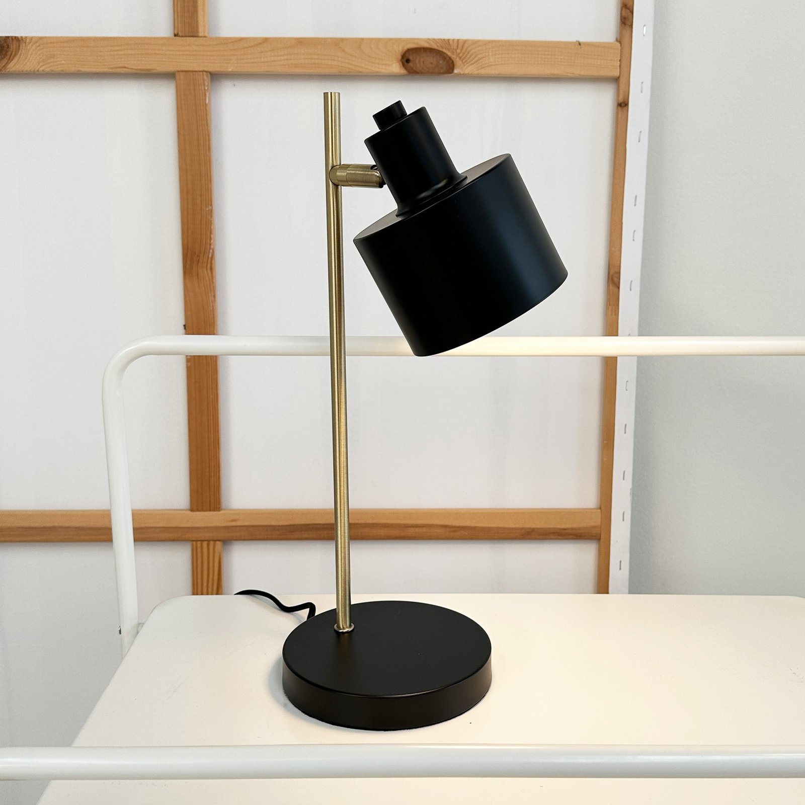 Ocean tafellamp, zwart/messing, 43 cm - Dyberg Larsen