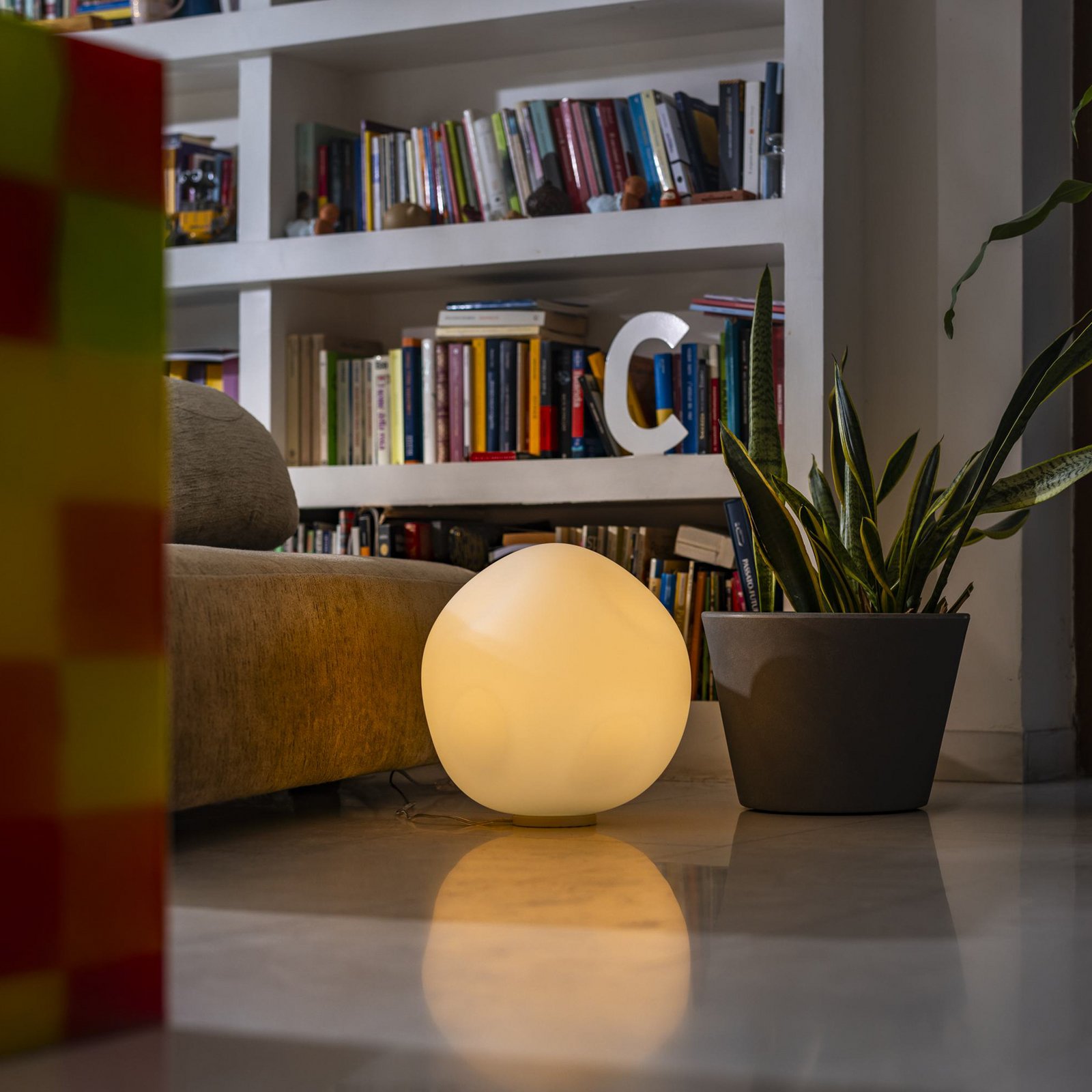 Hoba Grande Tischlampe, Ø 36 cm, ein/aus, Glas - Foscarini