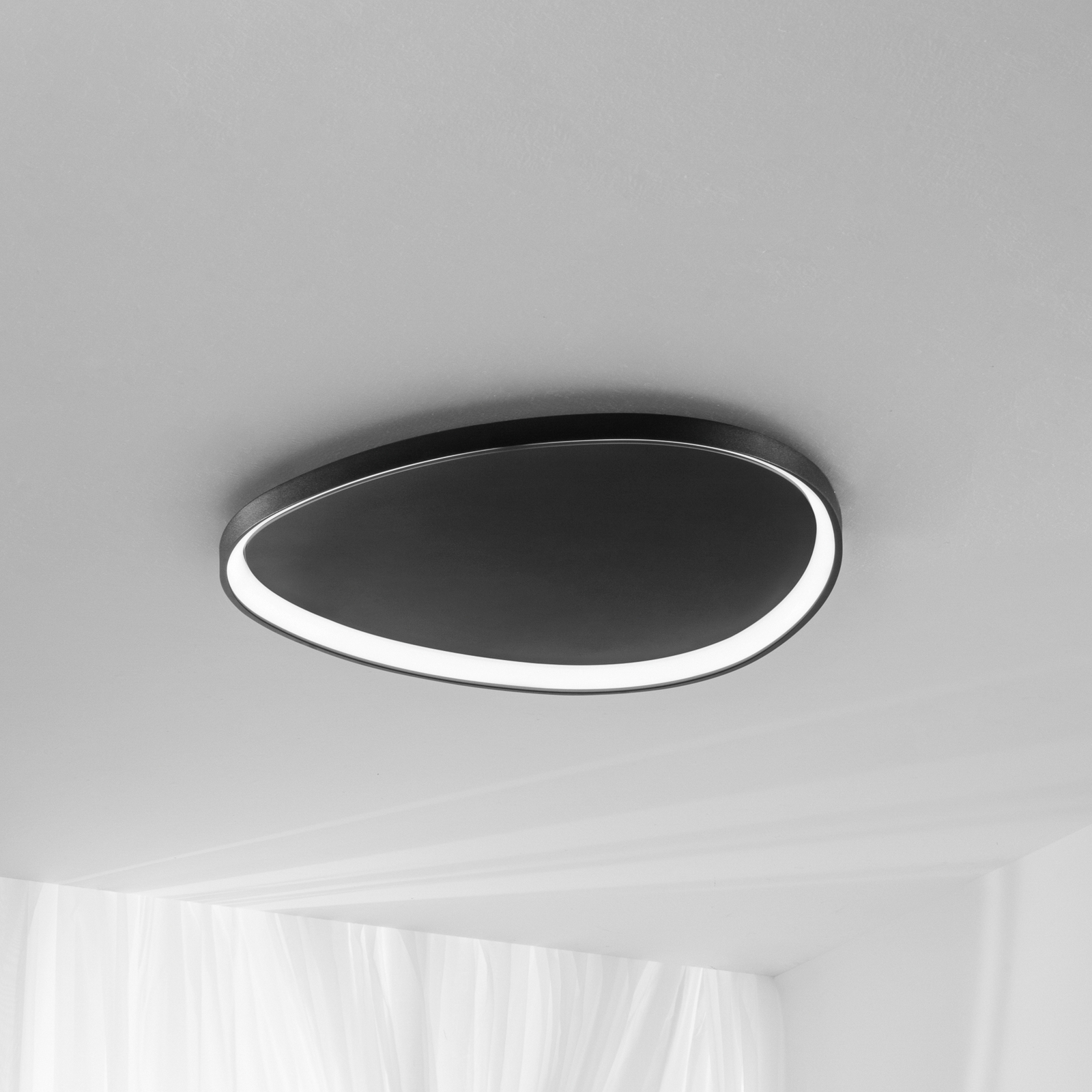 Klapton LED-vegglampe, svart, Ø 85 cm, aluminium, CCT