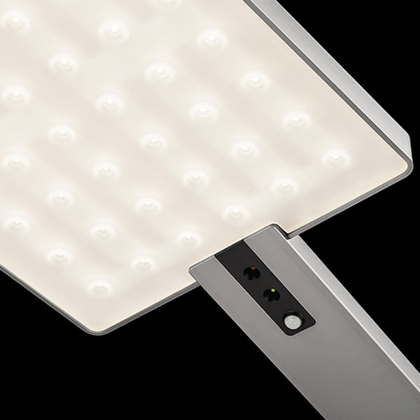 Nimbus Force One LED-Stehlampe, Alu eloxiert