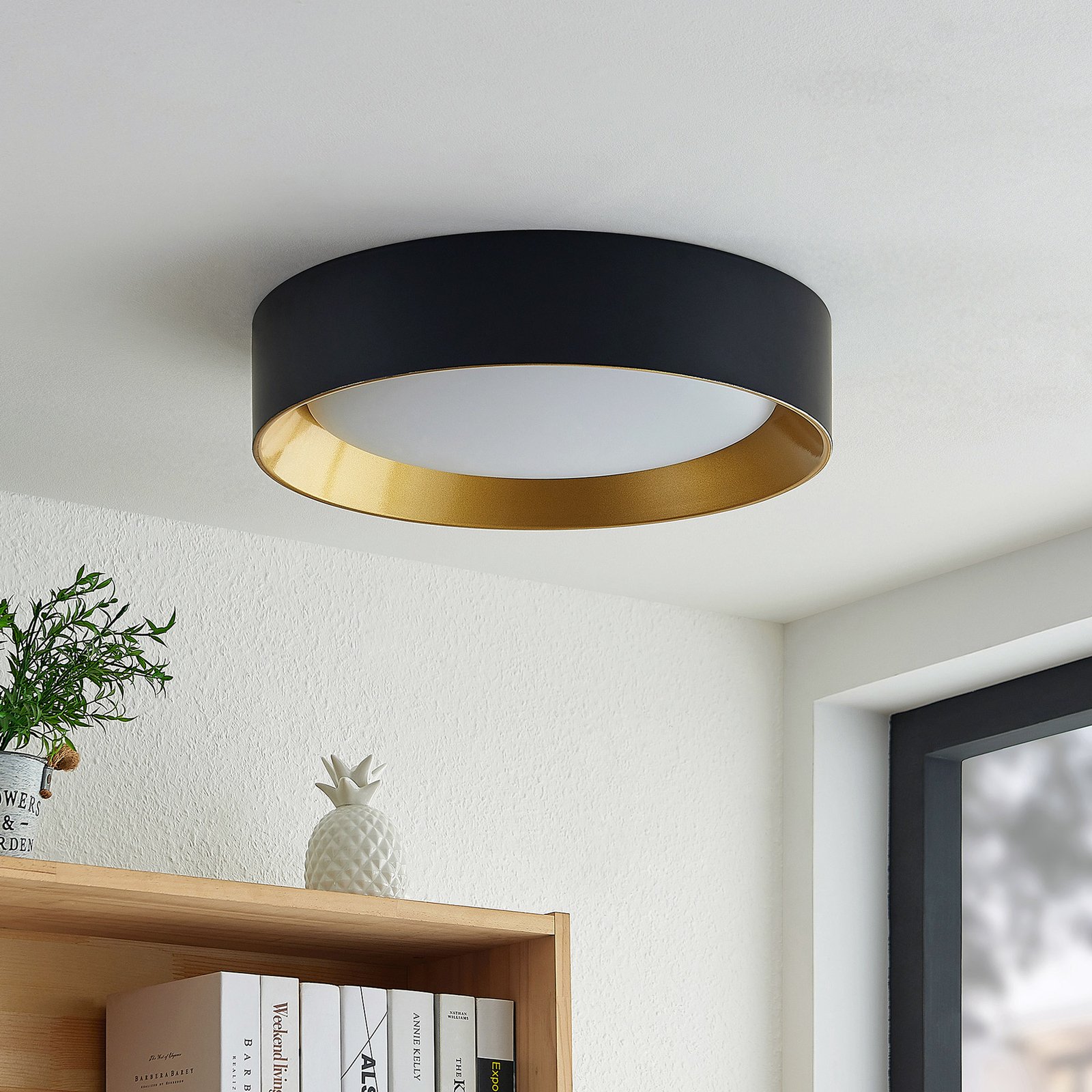 Kambia LED Stropní Lampa Ø45 Black/Gold - Lindby