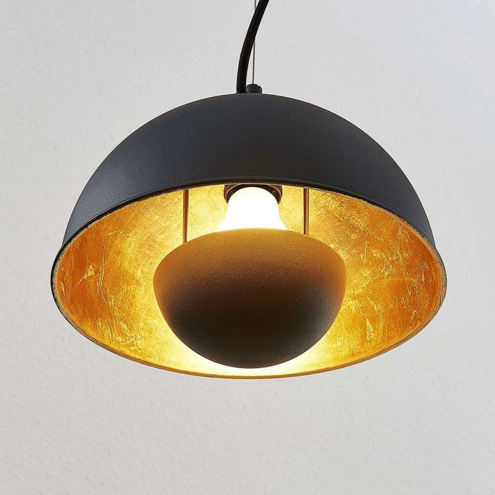 Gretja 3 Lustră Pendul Black/Gold - Lindby