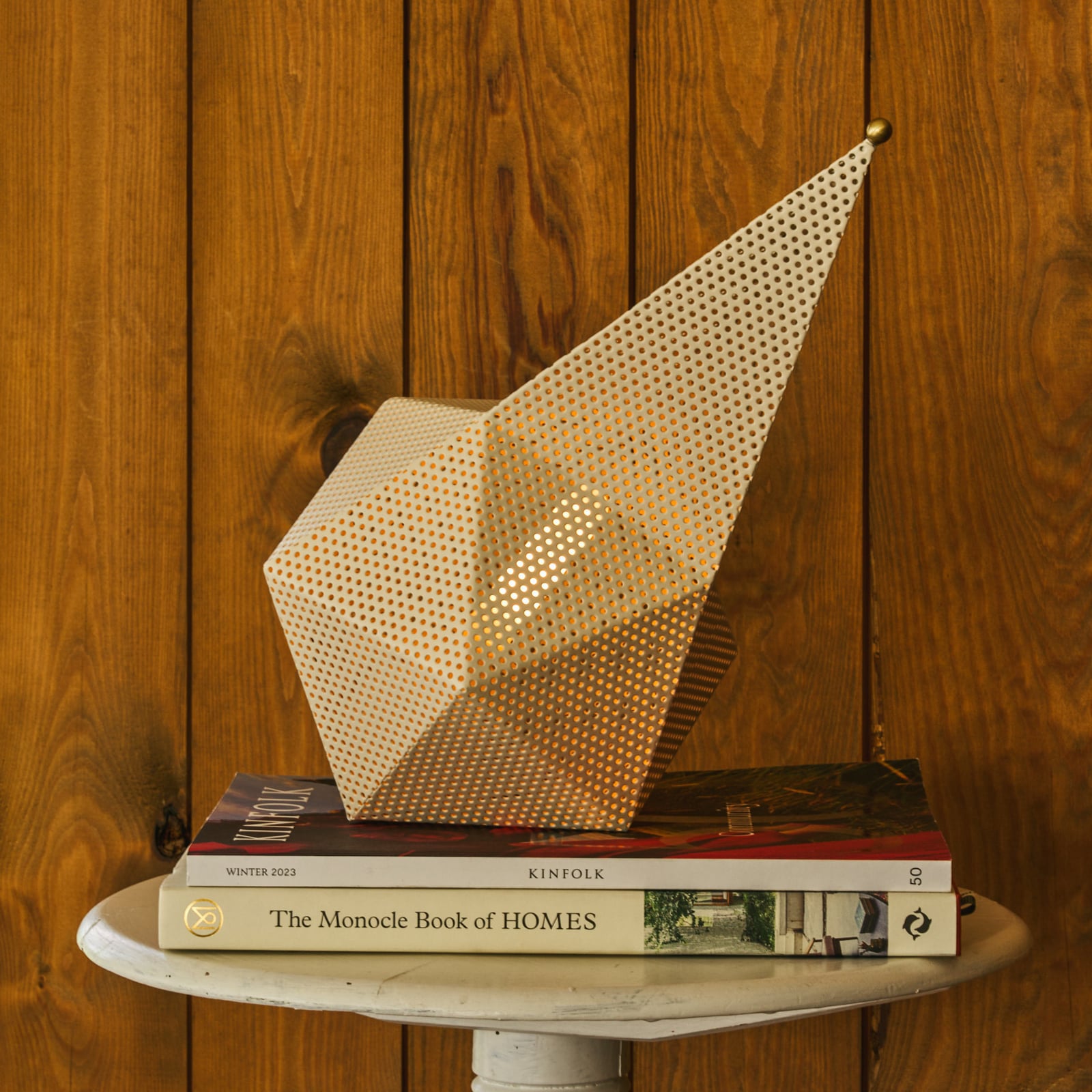 Gubi Akku-Tischleuchte Bagdad, Höhe 36 cm, Metall