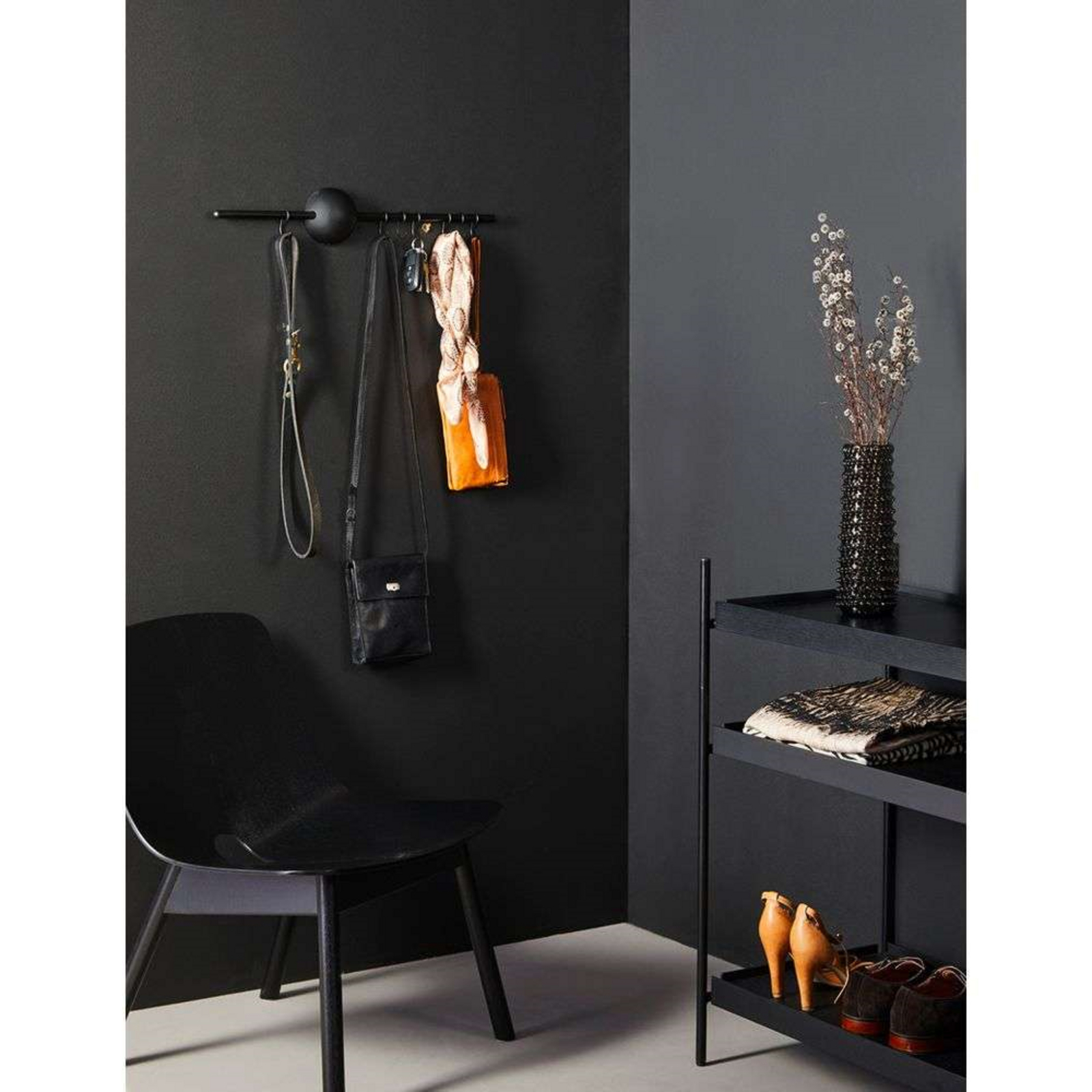 Hoop Rack Black - Woud