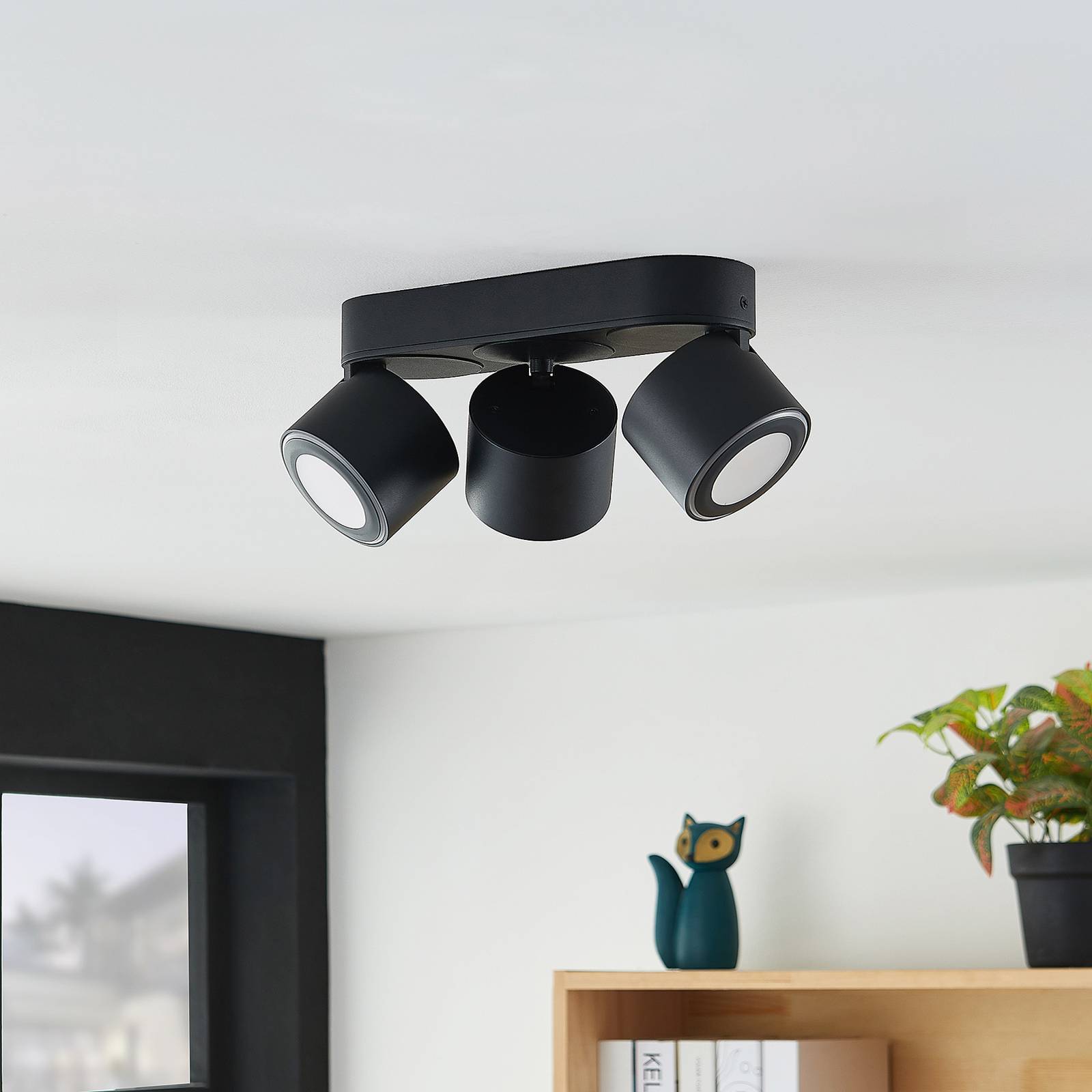 Lindby Lowie spot LED 3-punktowy czarny