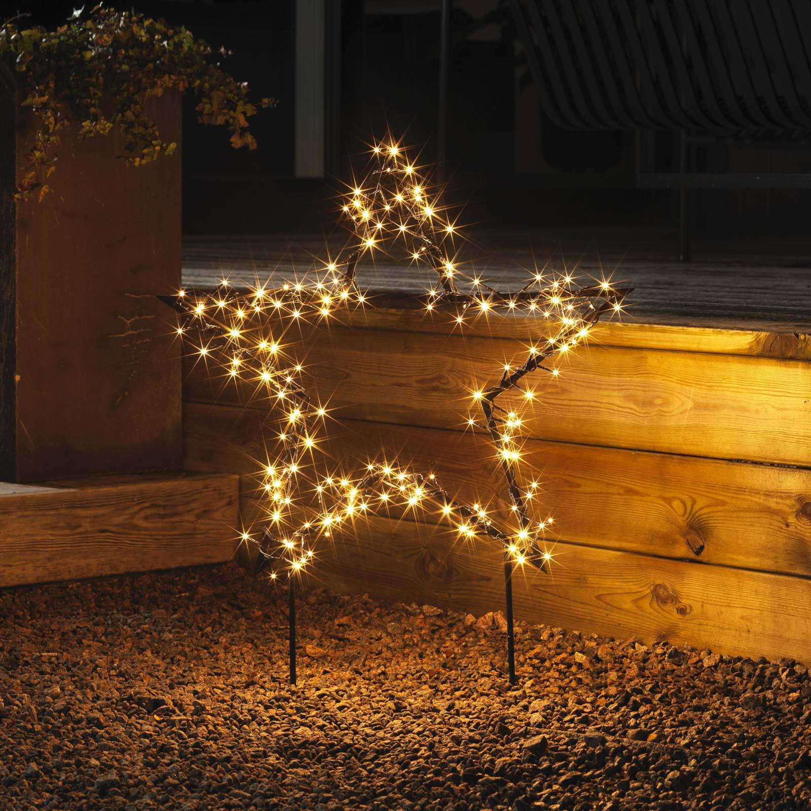 Konstsmide Christmas LED kovová hvězda, černá se zemními hroty