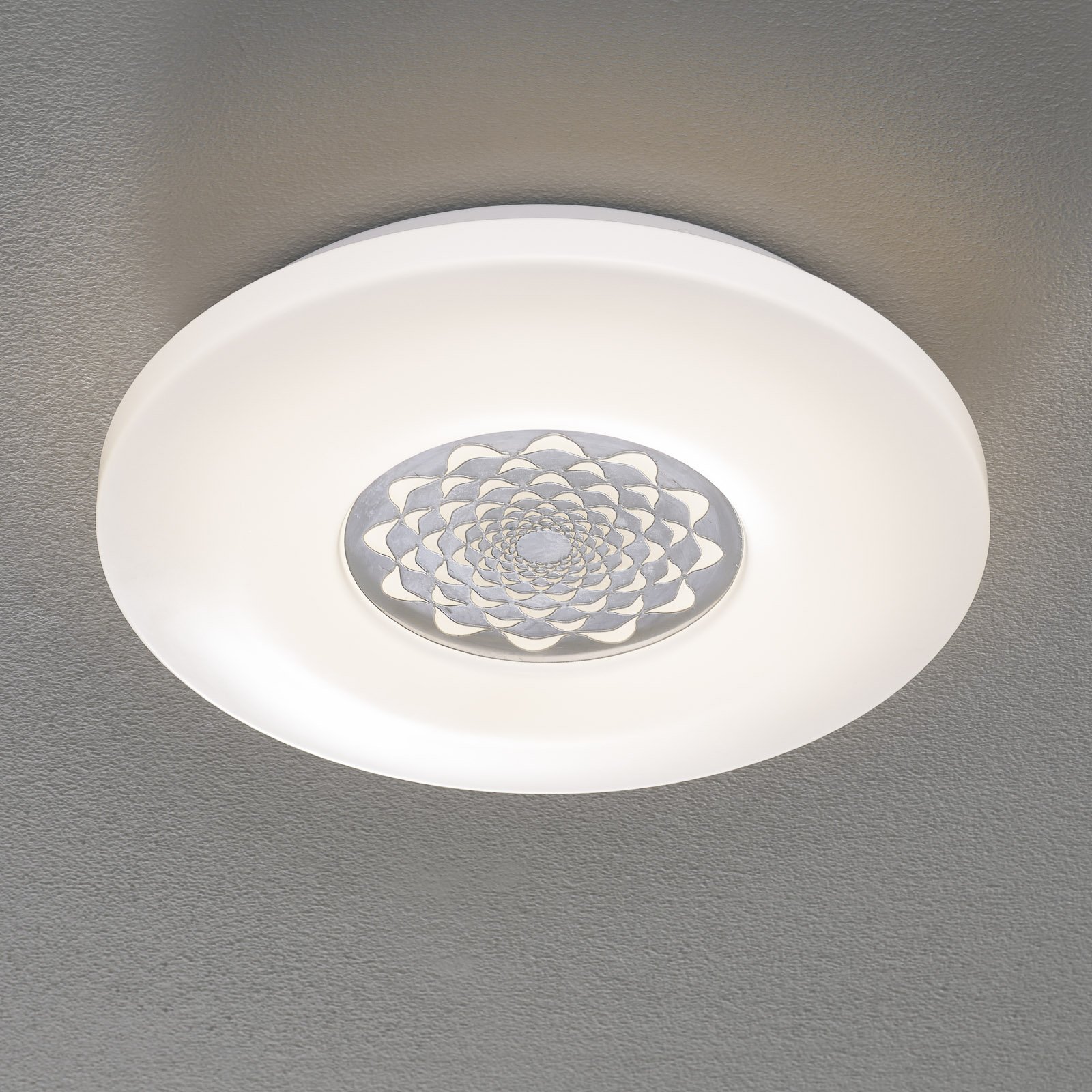 EGLO connect Capasso-C lámpara LED de techo patrón