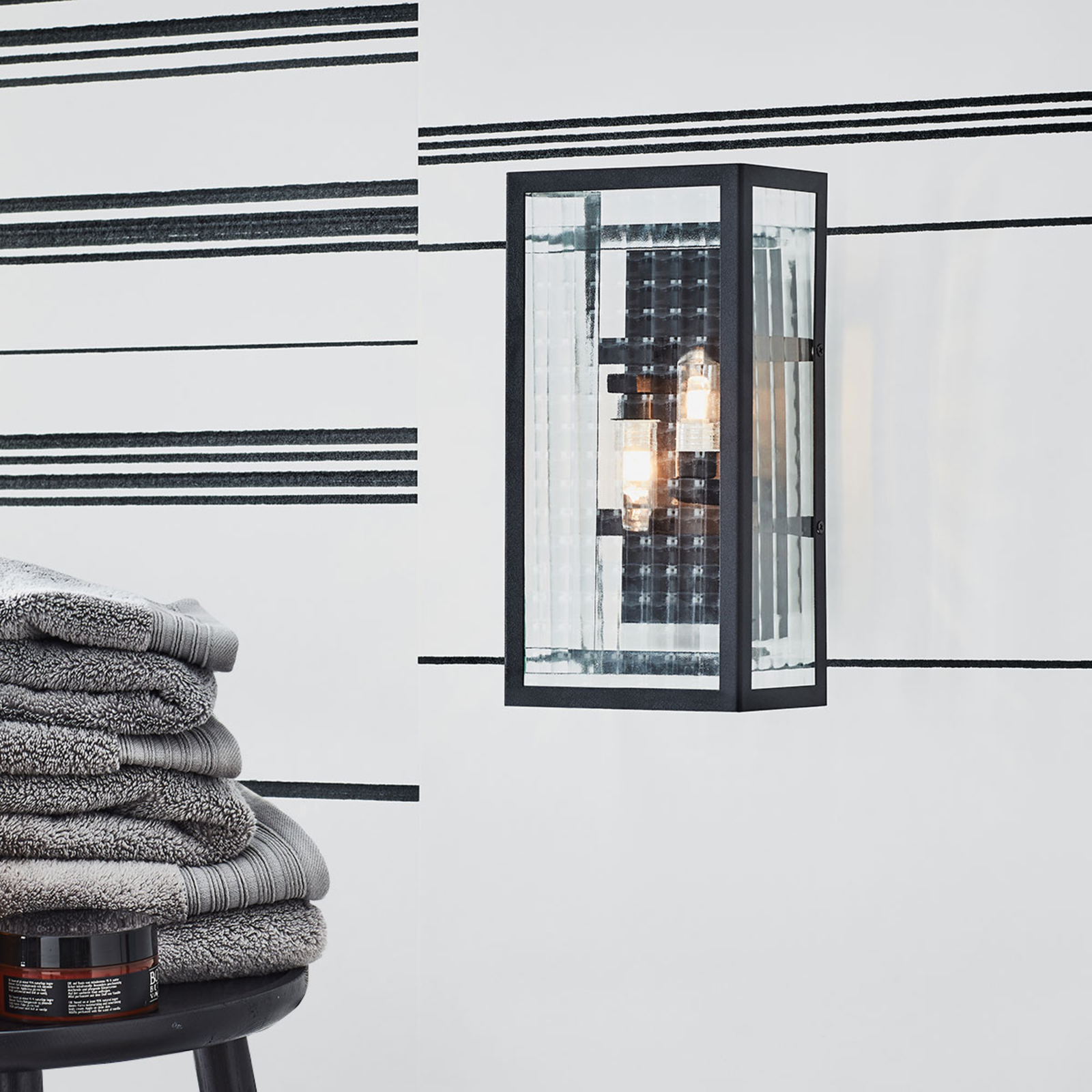 Markslöjd Fulham bathroom wall light IP44, black, for Bathroom, metal, glass, G9, 28 W, energy efficiency: C, W: 15.2 cm, H: 30 cm