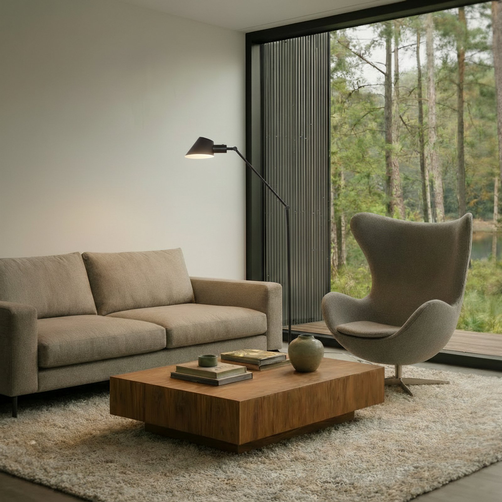 Corali Stehleuchte Schwarz - Lindby