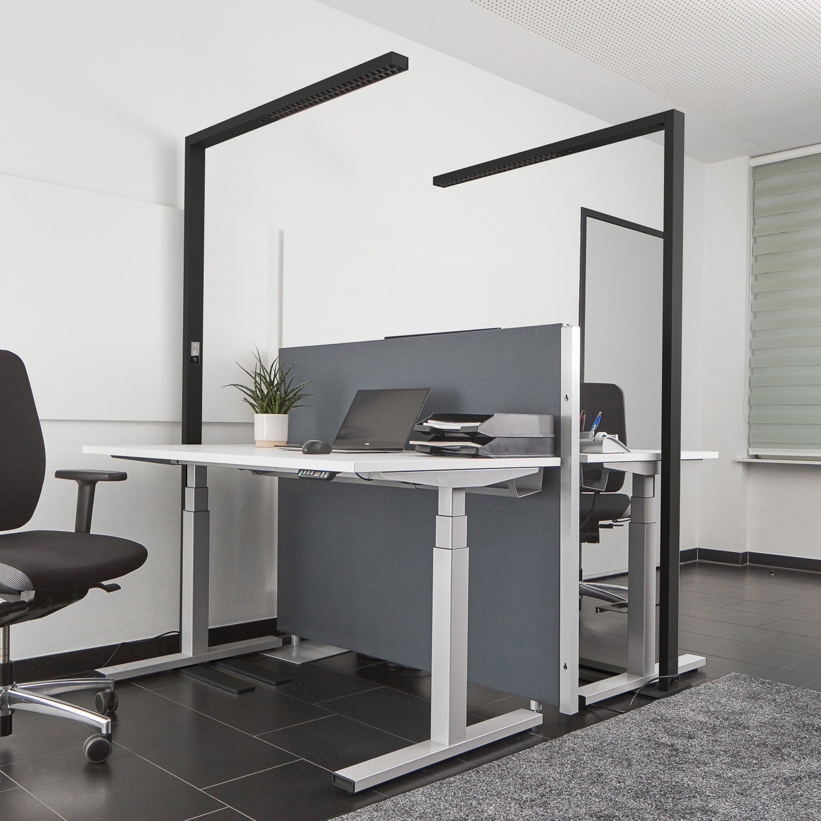 Arcchio LED-Büro-Stehlampe Jolinda, 2er-Set, schwarz, 4.000K