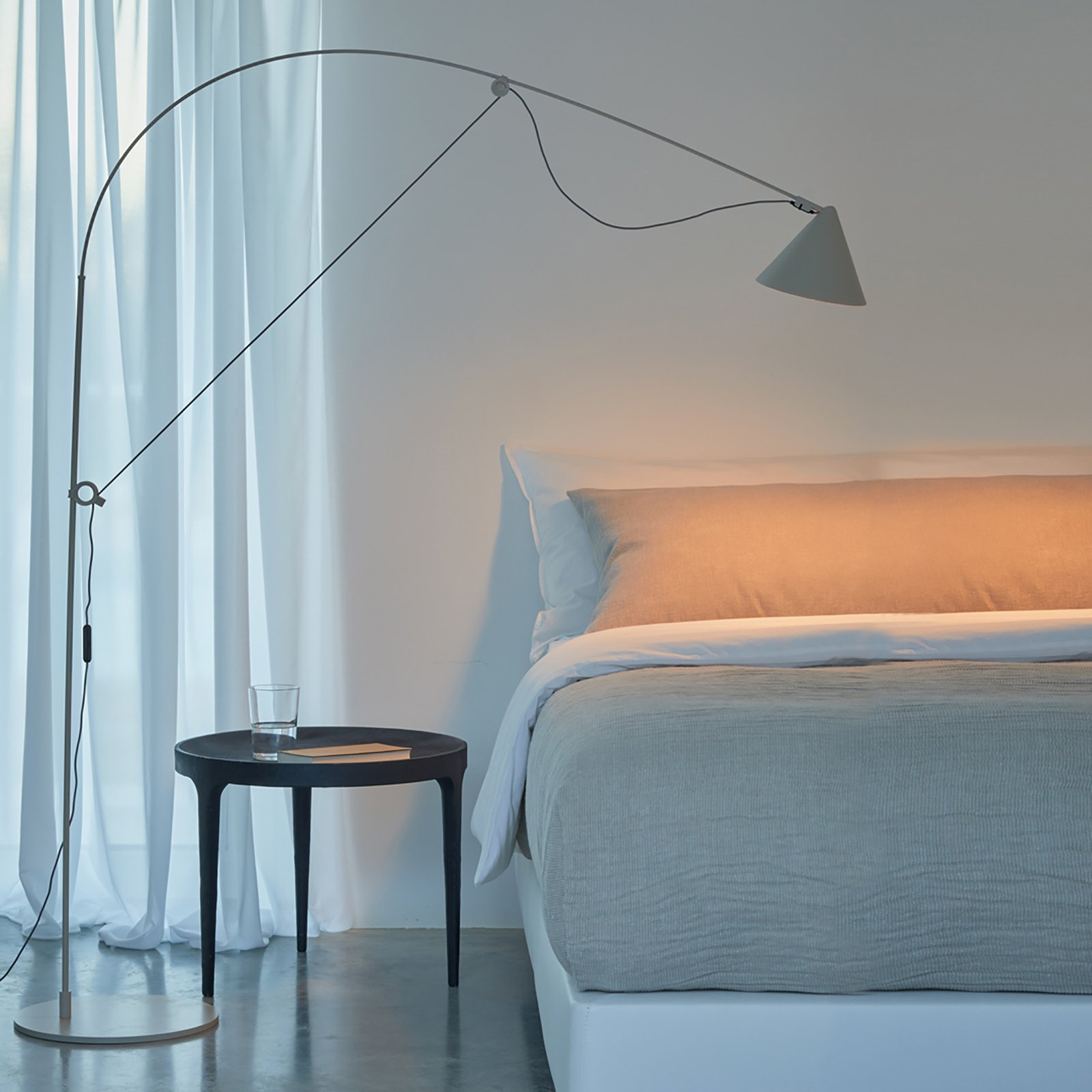 midgard LED floor lamp AYNO L, grey/grey, 2,700 K, 166 cm