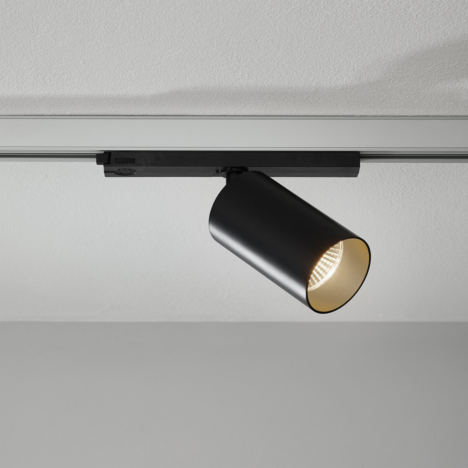 Arcchio Tamoo LED track spotlight 24 W 39° black