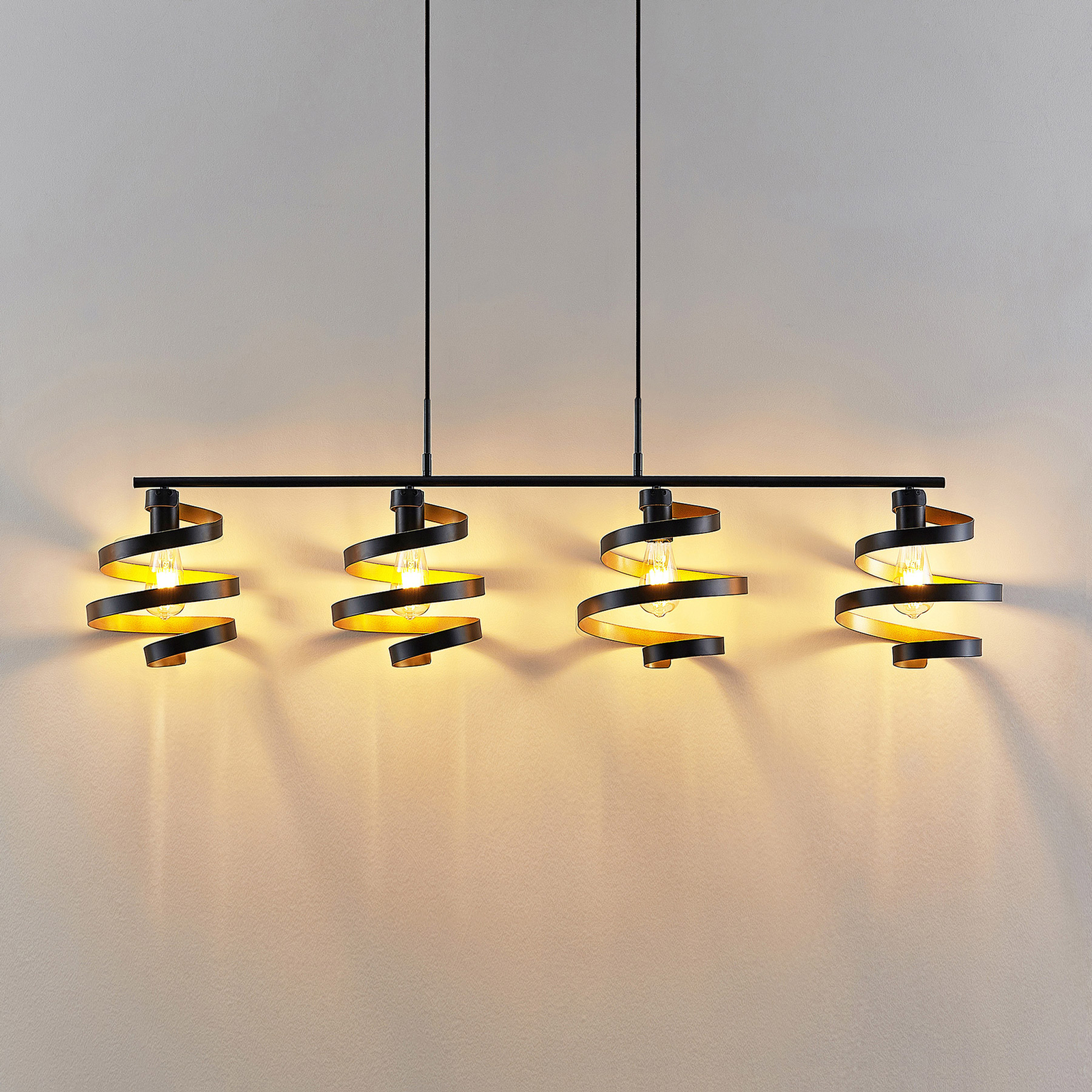 Lindby Colten hanging light, 4-bulb, black, gold