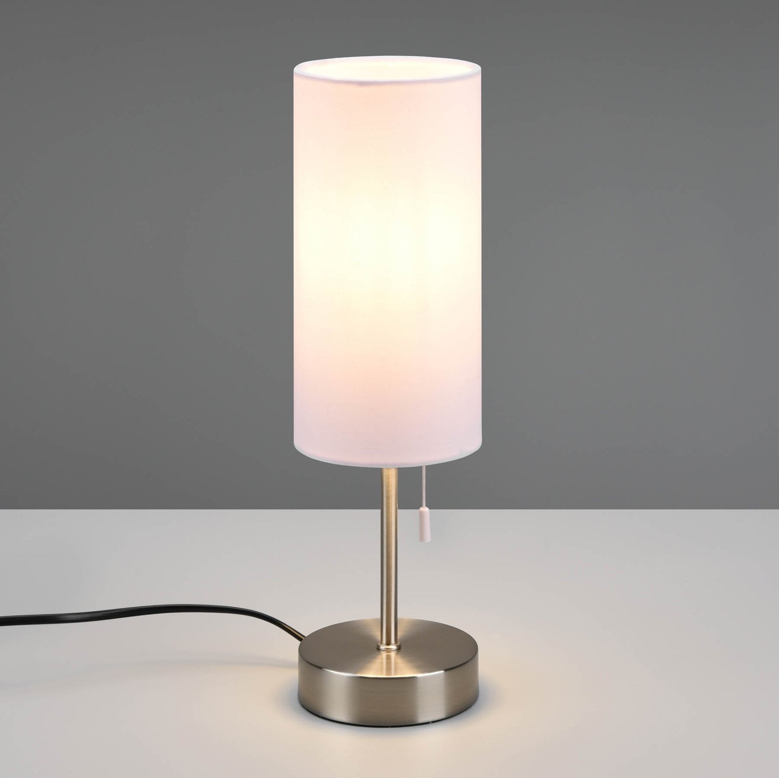 Jaro table lamp with USB port