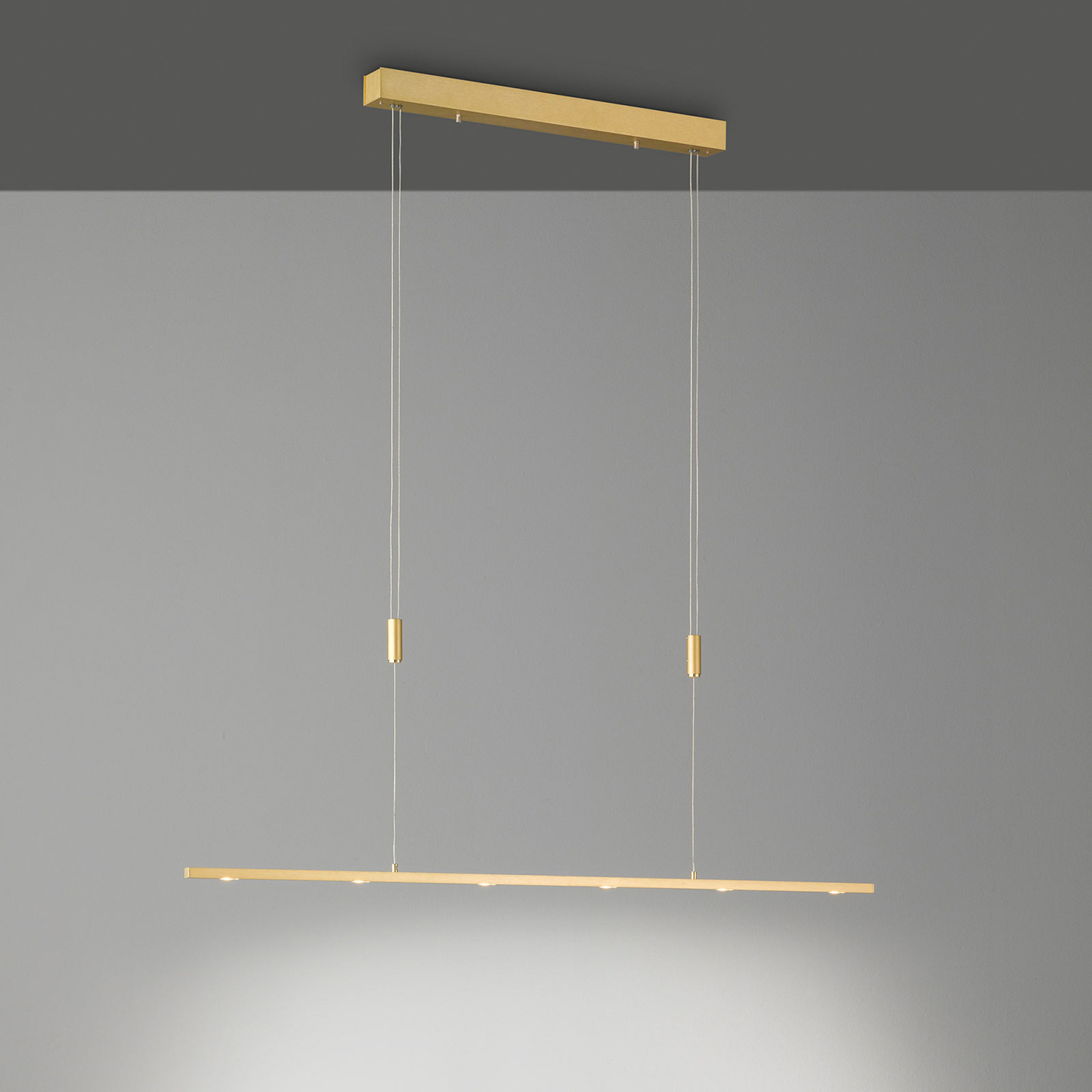 Quitani LED hanging light Tolu, length 119 cm, brass